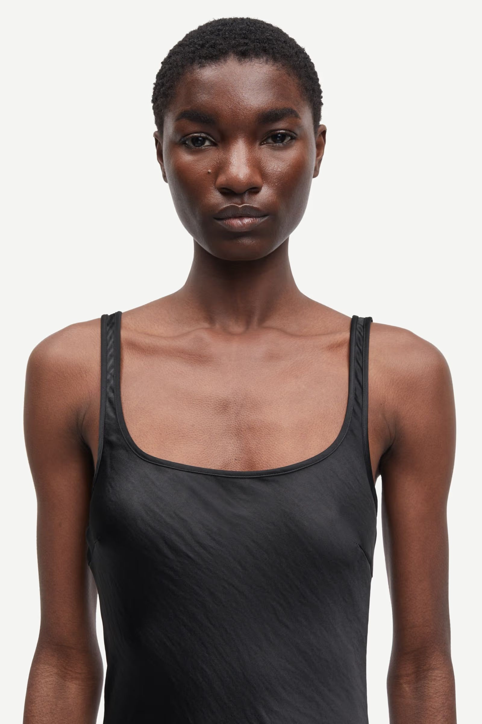 SUNNA DRESS - BLACK