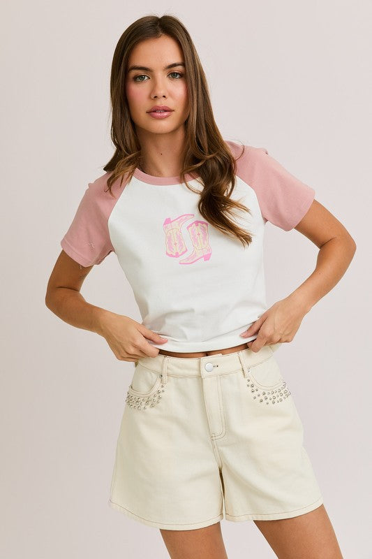 COWBOY BOOTS TEE