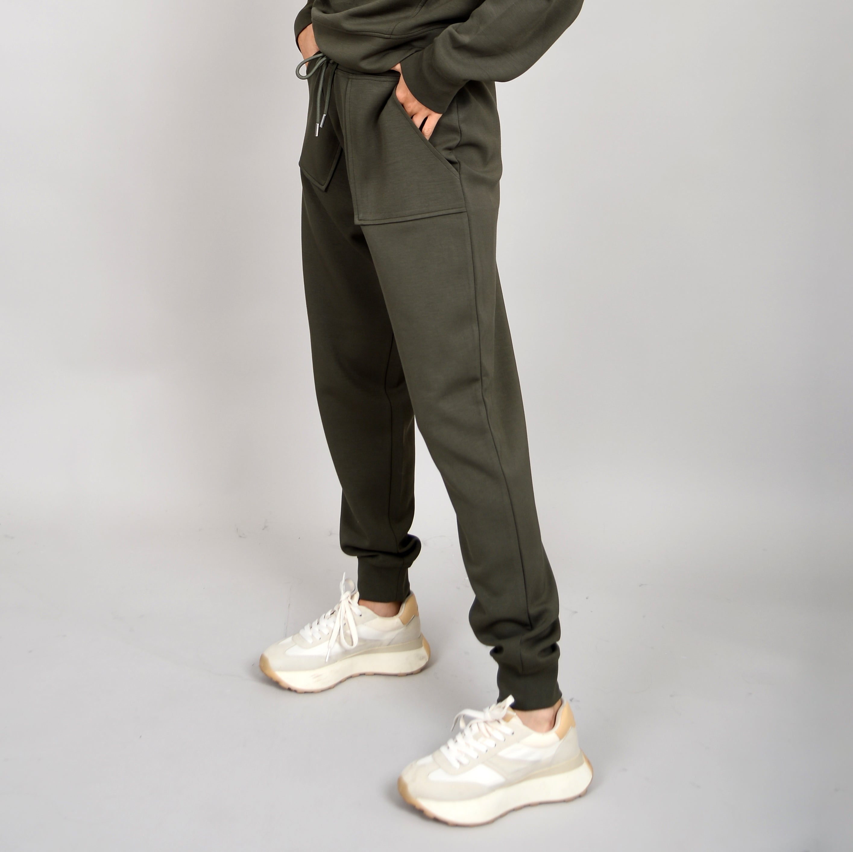JOSELLE KNIT JOGGER - OLIVE NIGHT