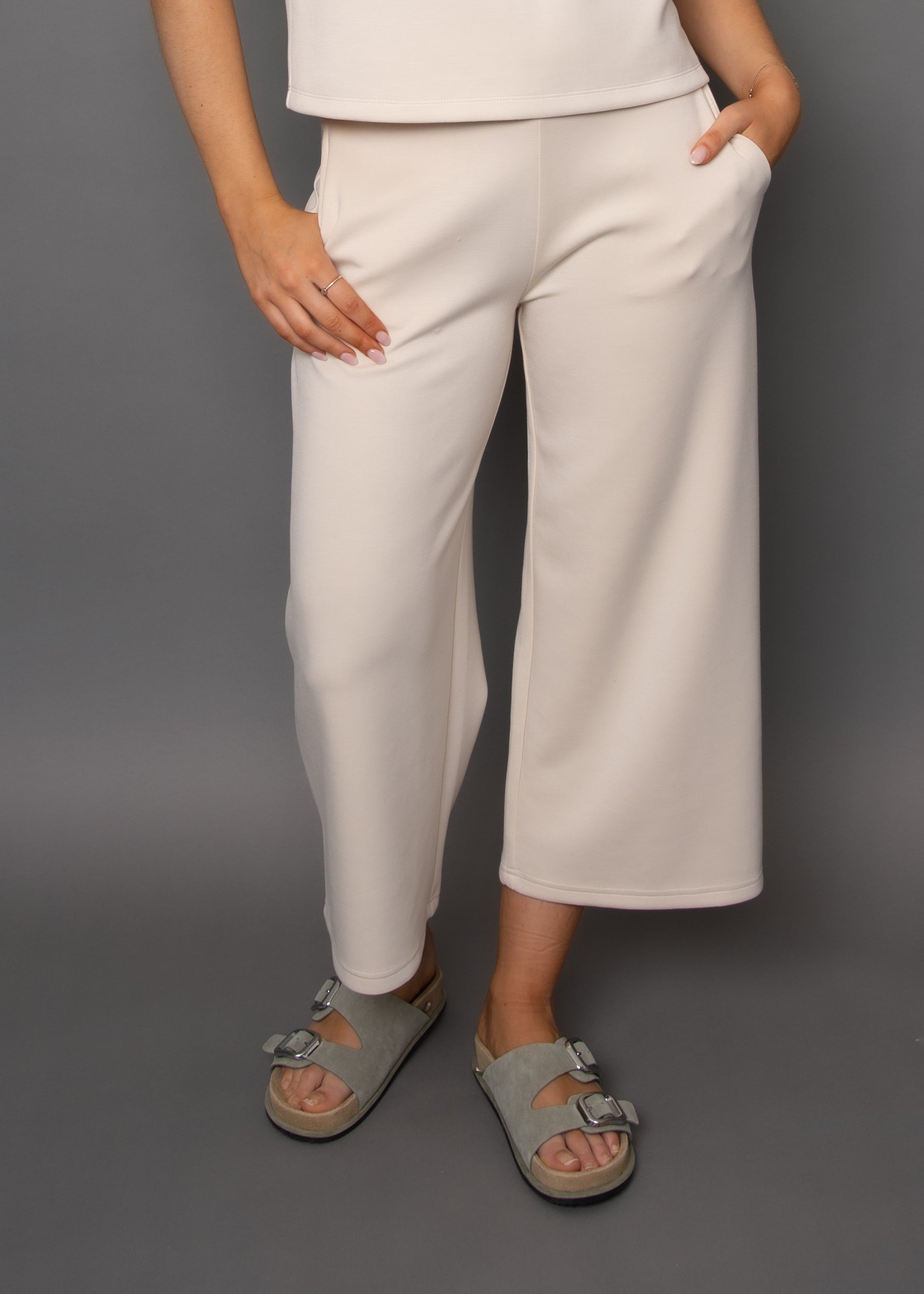 VICTORIA SOFT KNIT CROPPED PANT - CREAMERY
