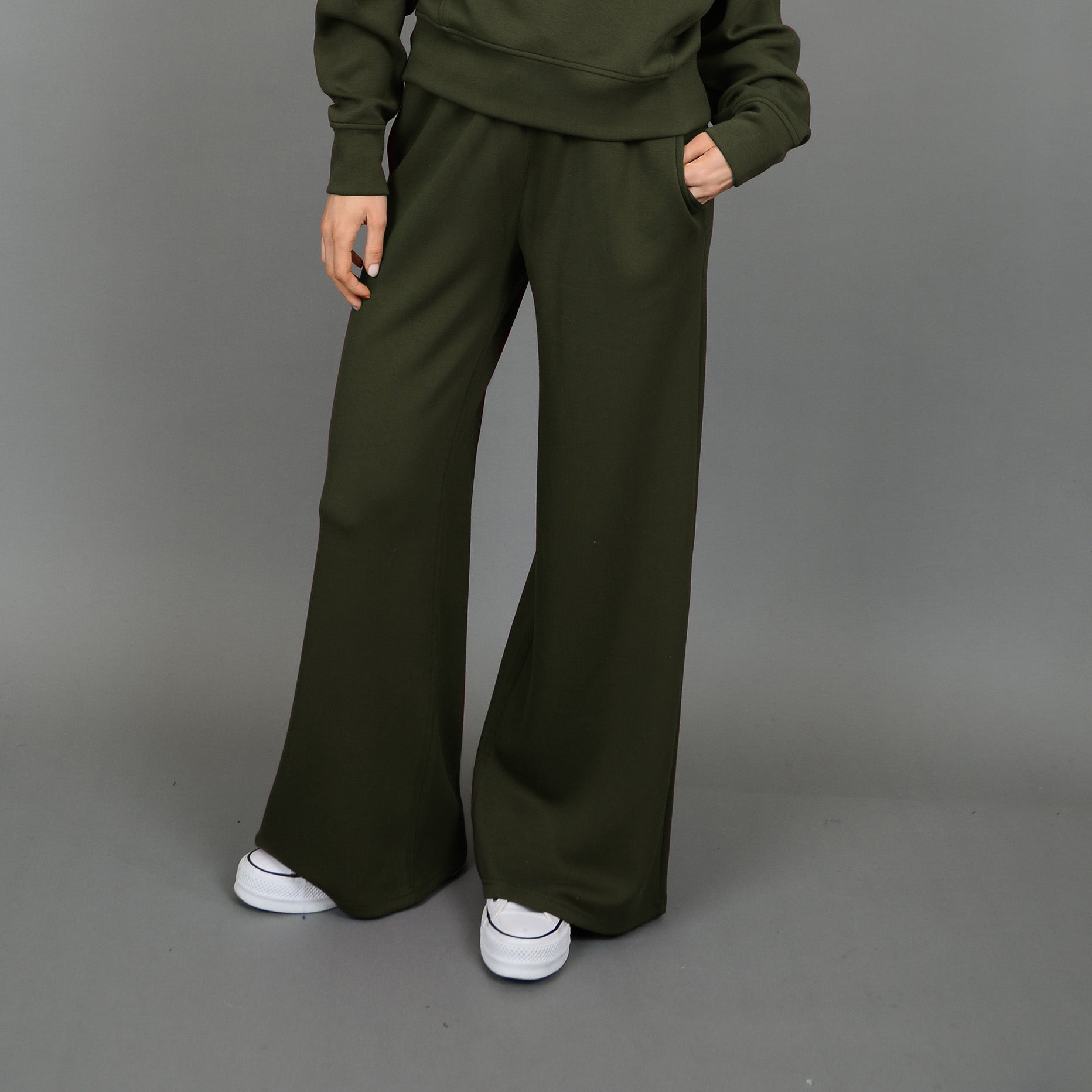 ERIKA KNIT PANT - OLIVE NIGHT