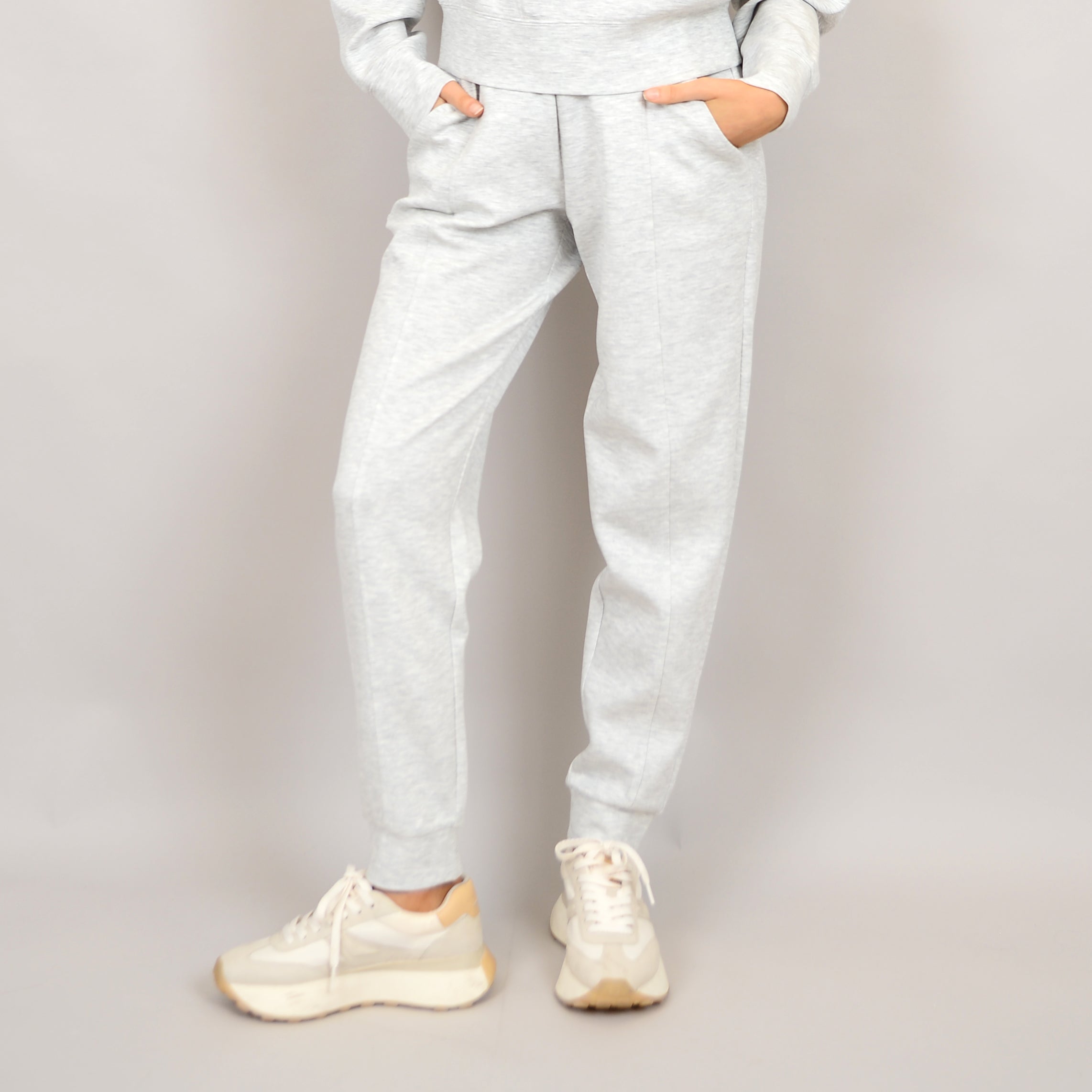 JOSELLE KNIT JOGGER - LIGHT GREY
