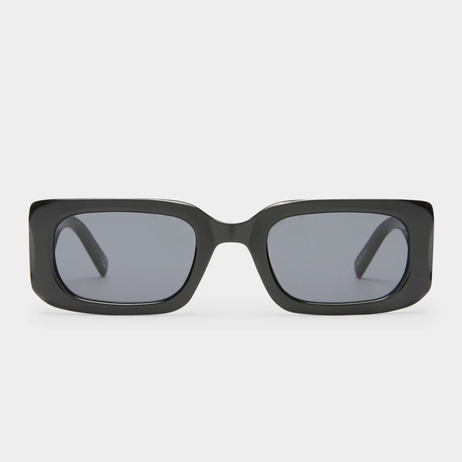RIPPLED REBEL SUNGLASSES - BLACK/SMOKE