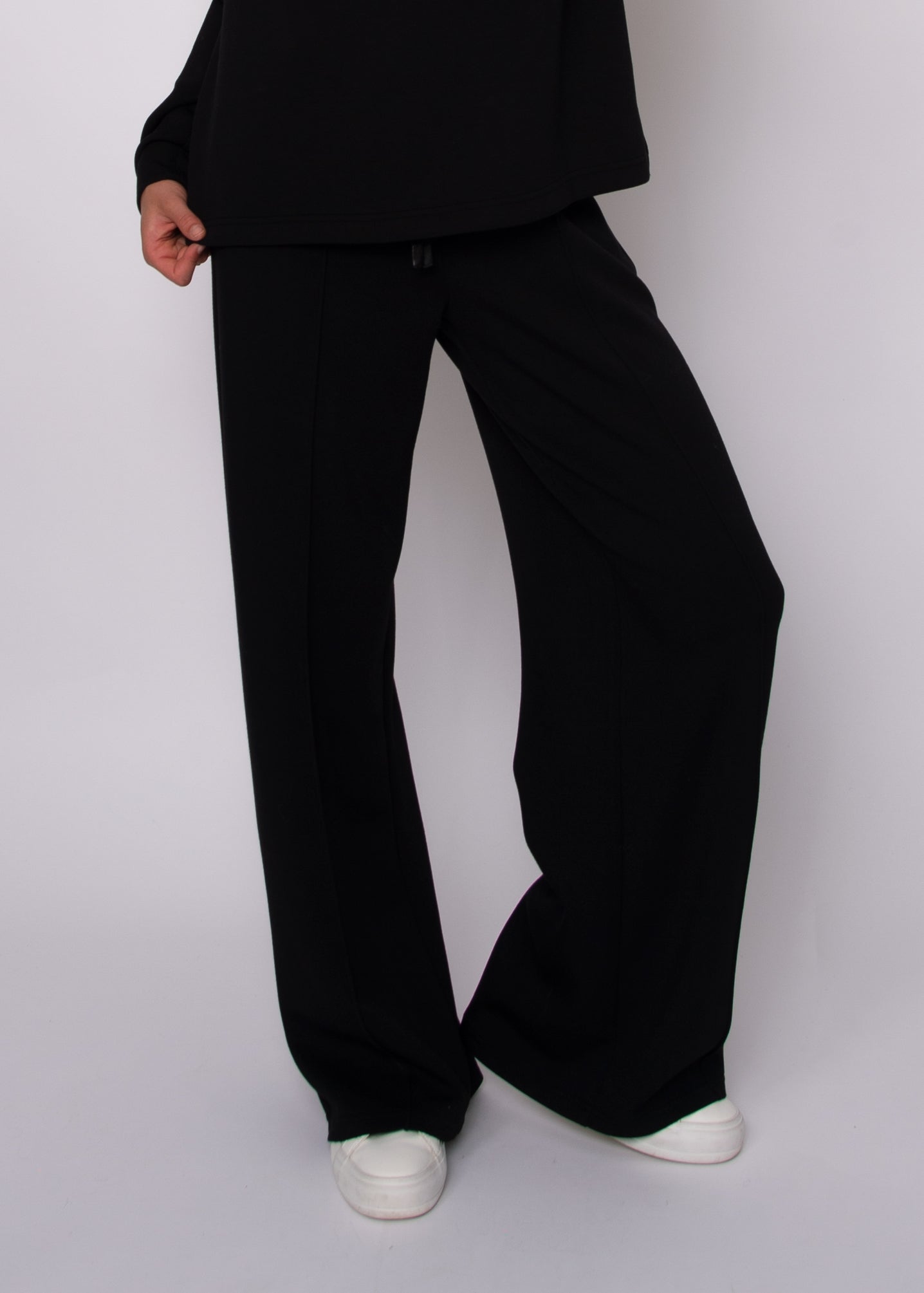 PRIDA KNIT PANT - BLACK