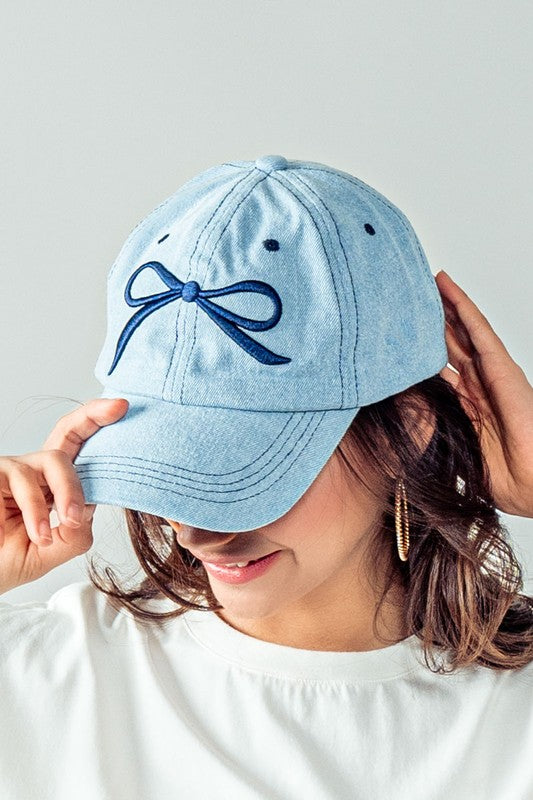 EMBROIDERED BOW CAP