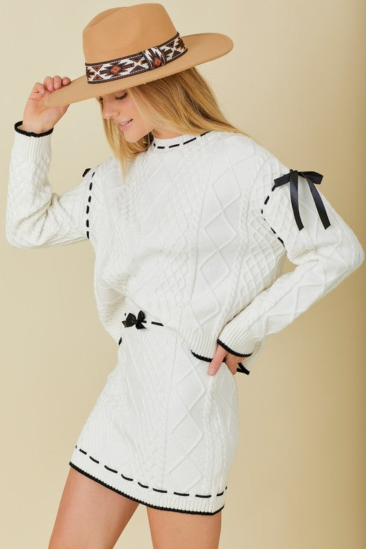 SIENNA CABLE KNIT SWEATER