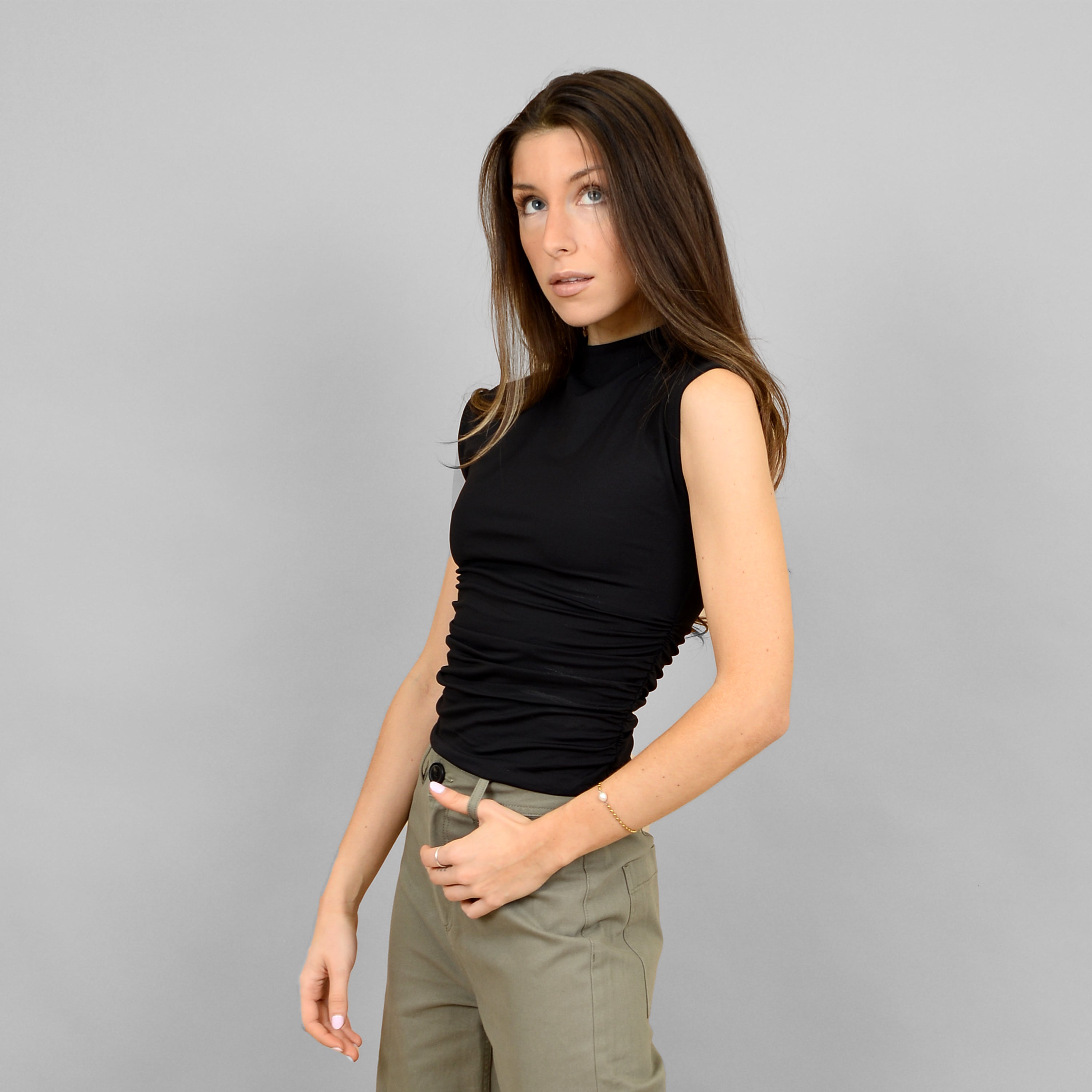 YVE MOCKED NECK TANK TOP - BLACK