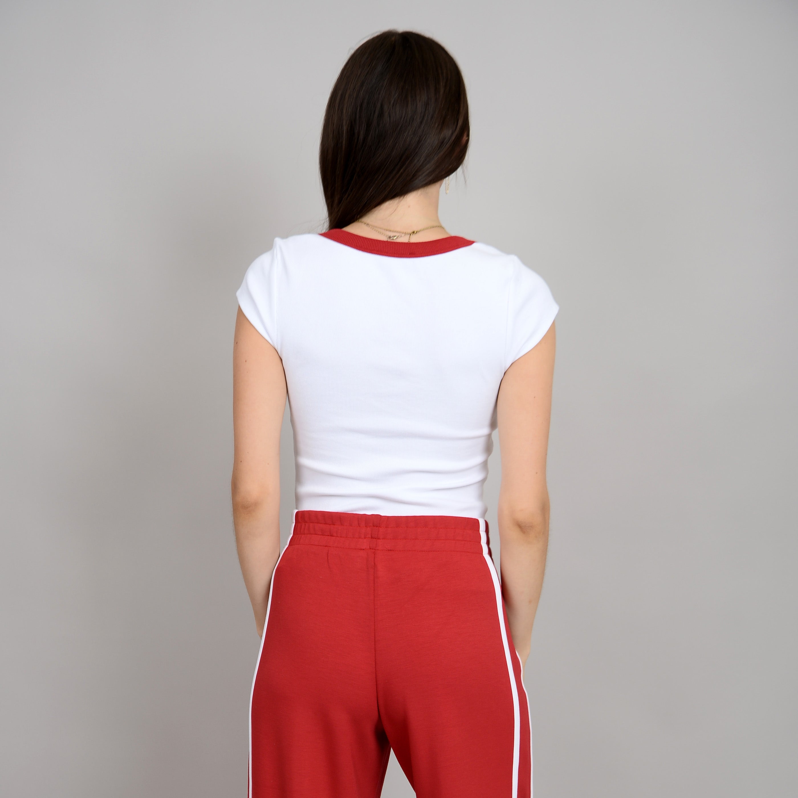 SCOOTIE SCOOP NECK TEE