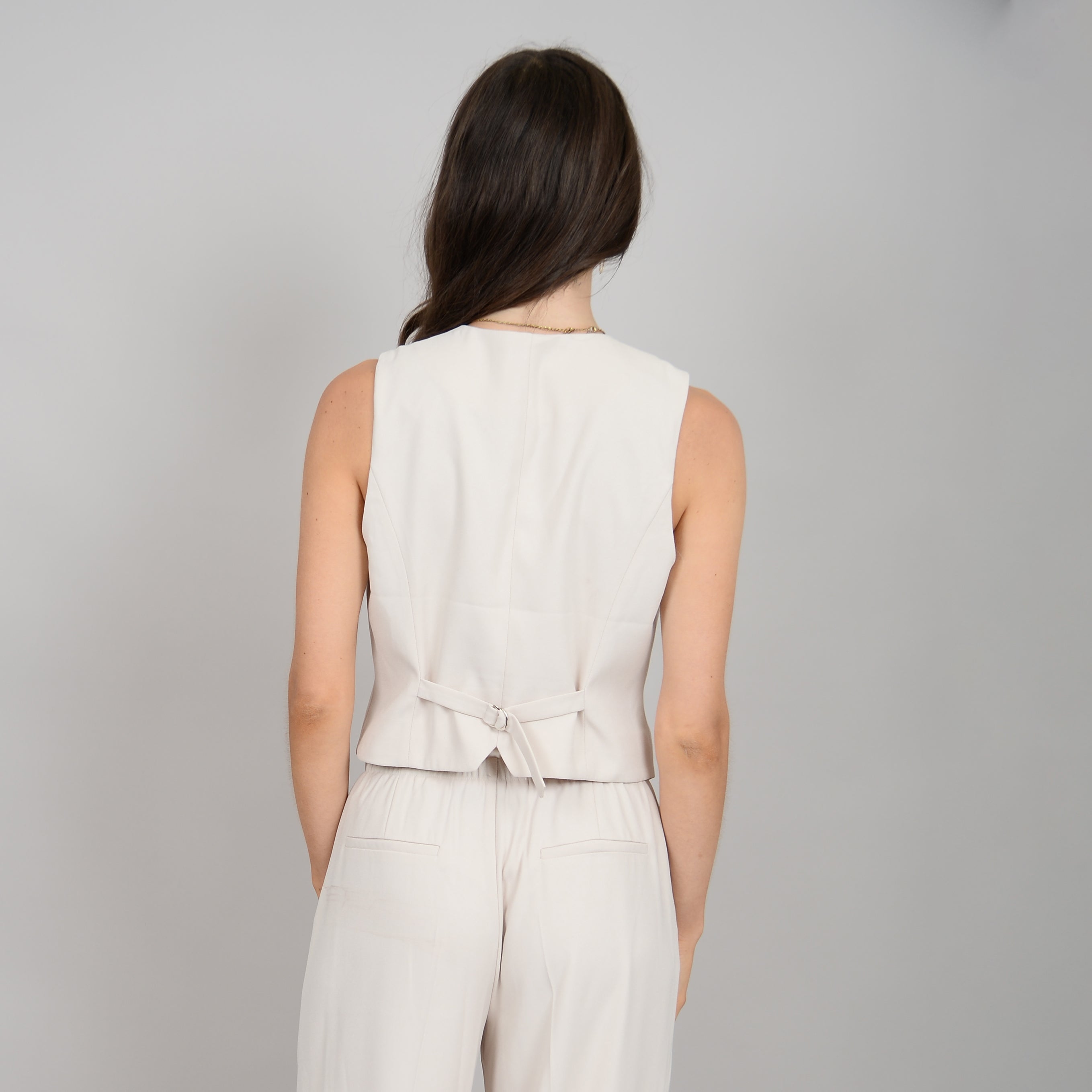 STRADA VEST - SANDSTONE