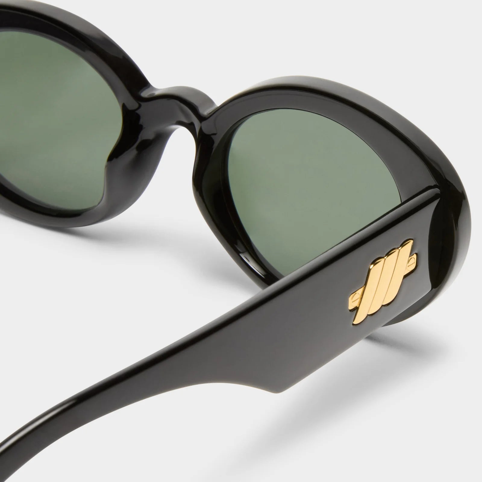 NOUVEAU VIE SUNGLASSES - BLACK/GREEN