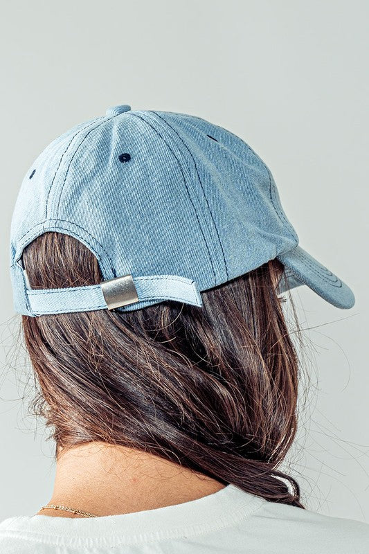 EMBROIDERED BOW CAP