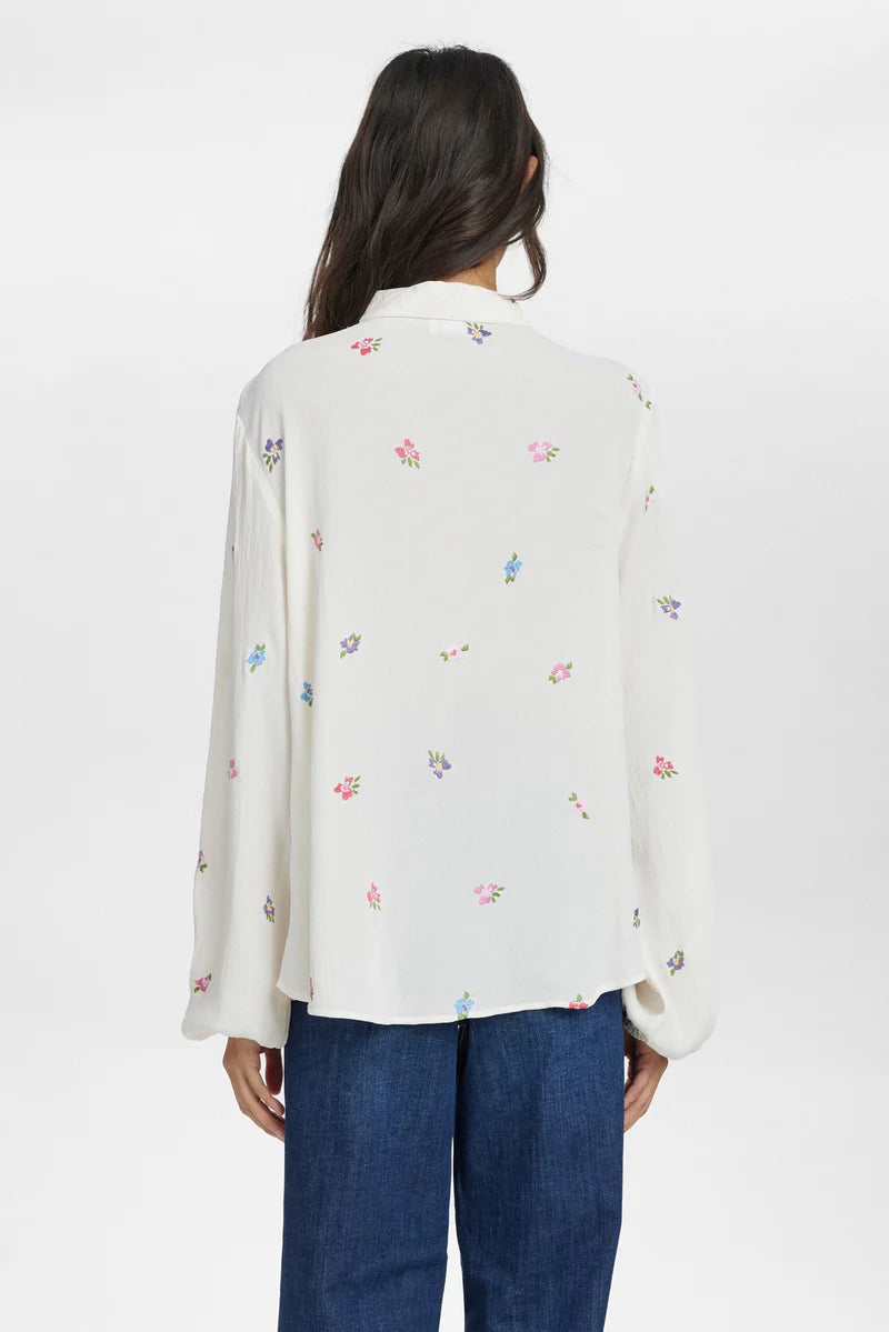 NUERIKA SHIRT - PRISTINE