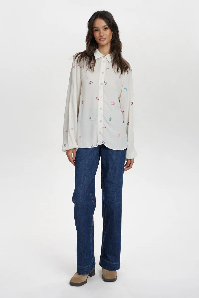NUERIKA SHIRT - PRISTINE