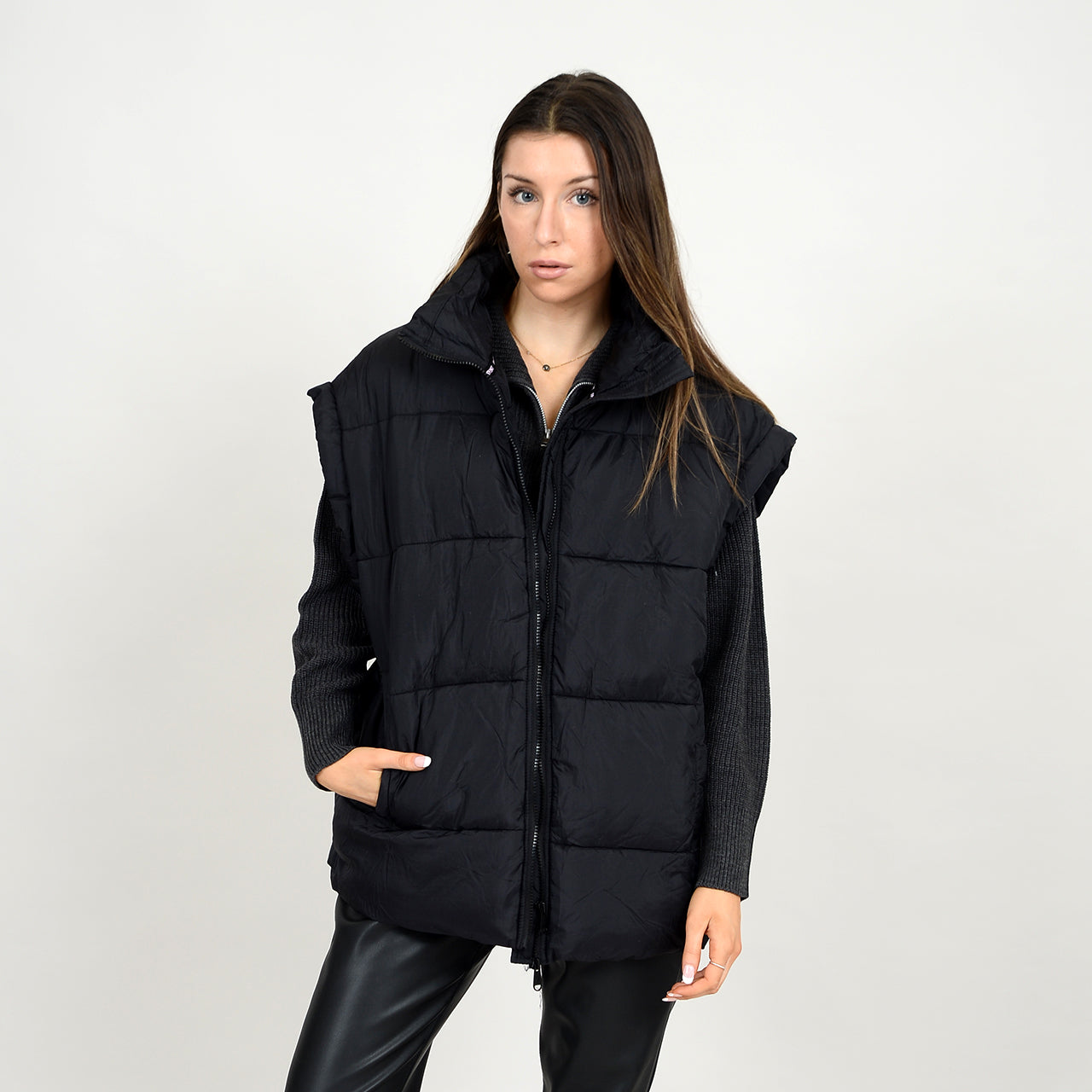 ASH PUFFER VEST