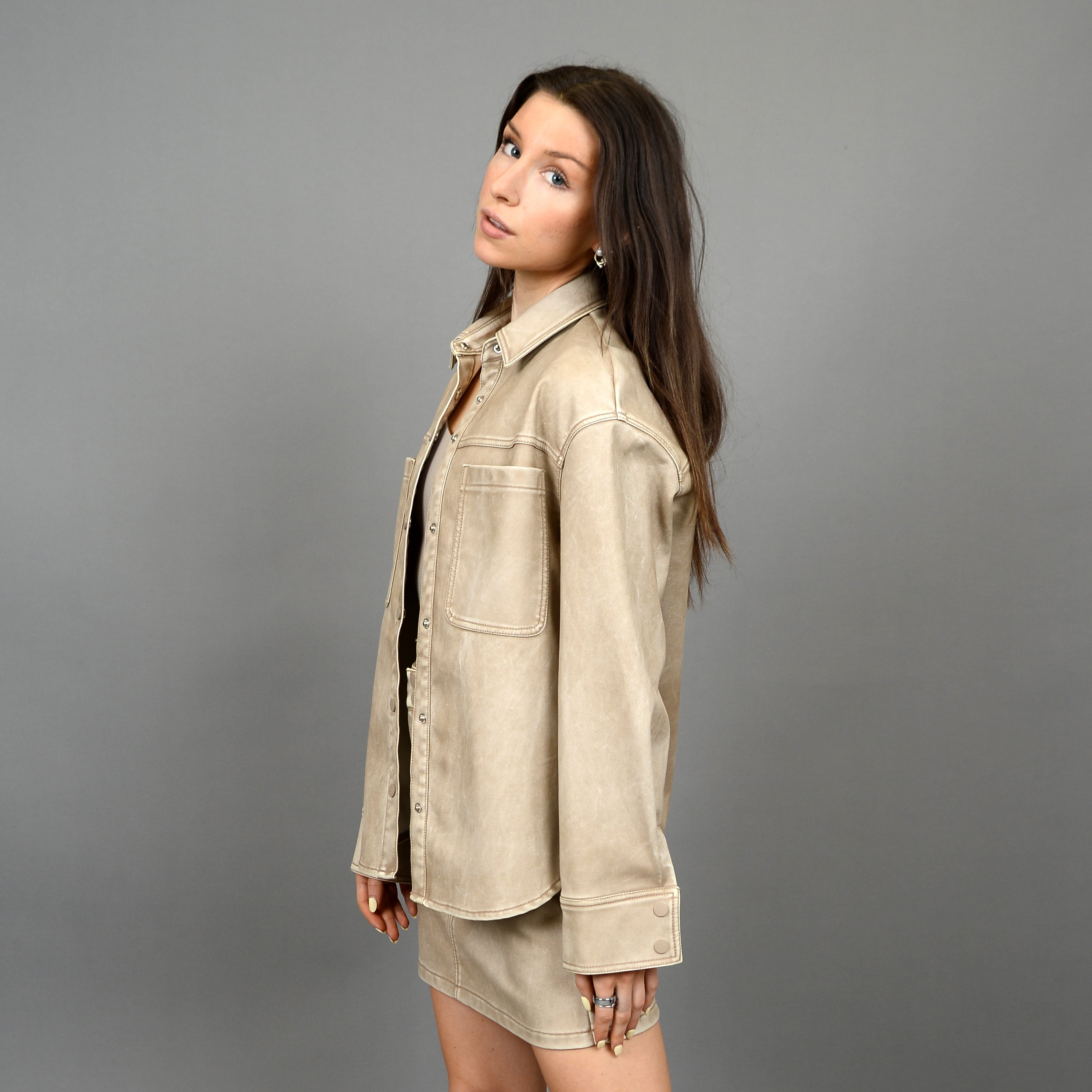 ALISKA SHACKET - STONE