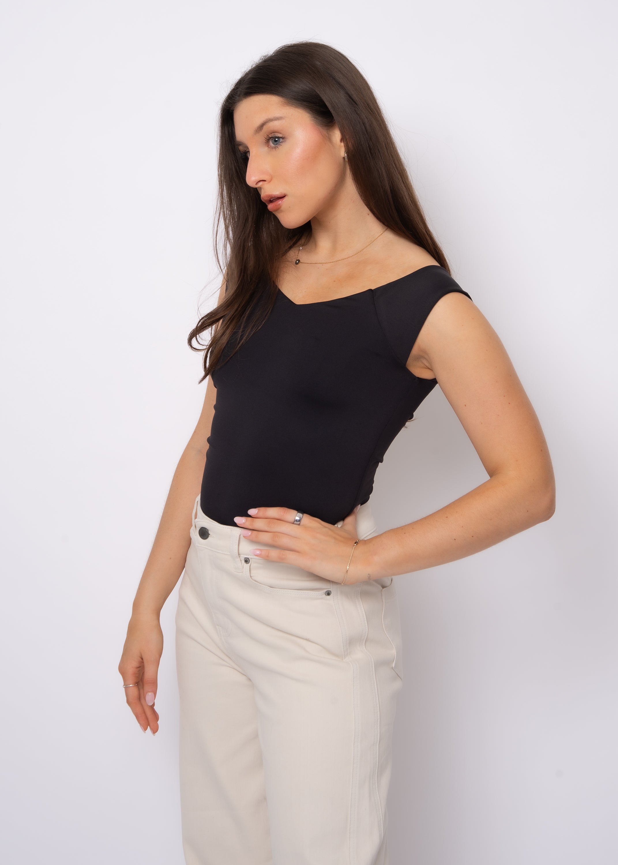 BOVIA OFF THE SHOULDER TOP - BLACK