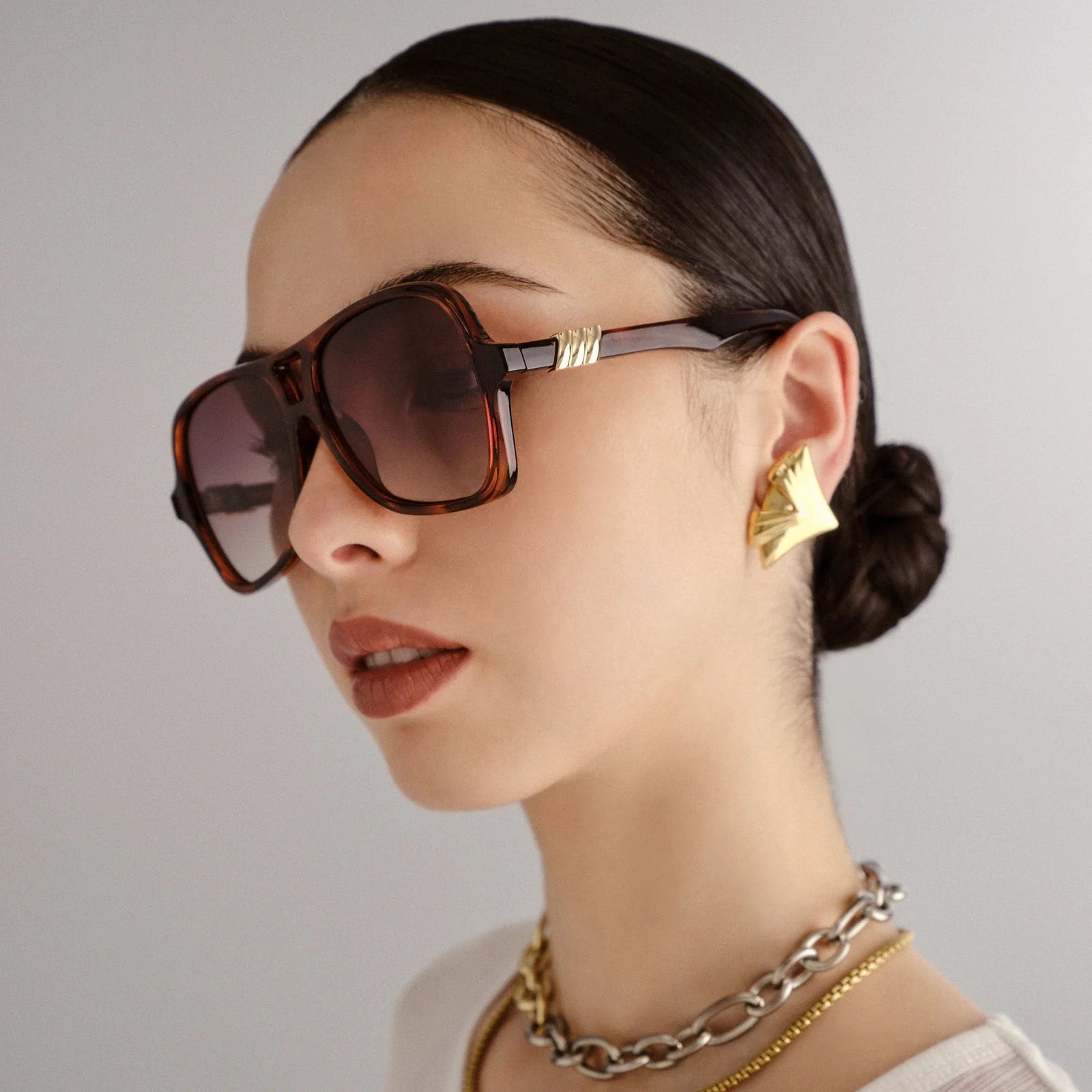 FORTUNE TELLER SUNGLASSES - TOFFEE TORT