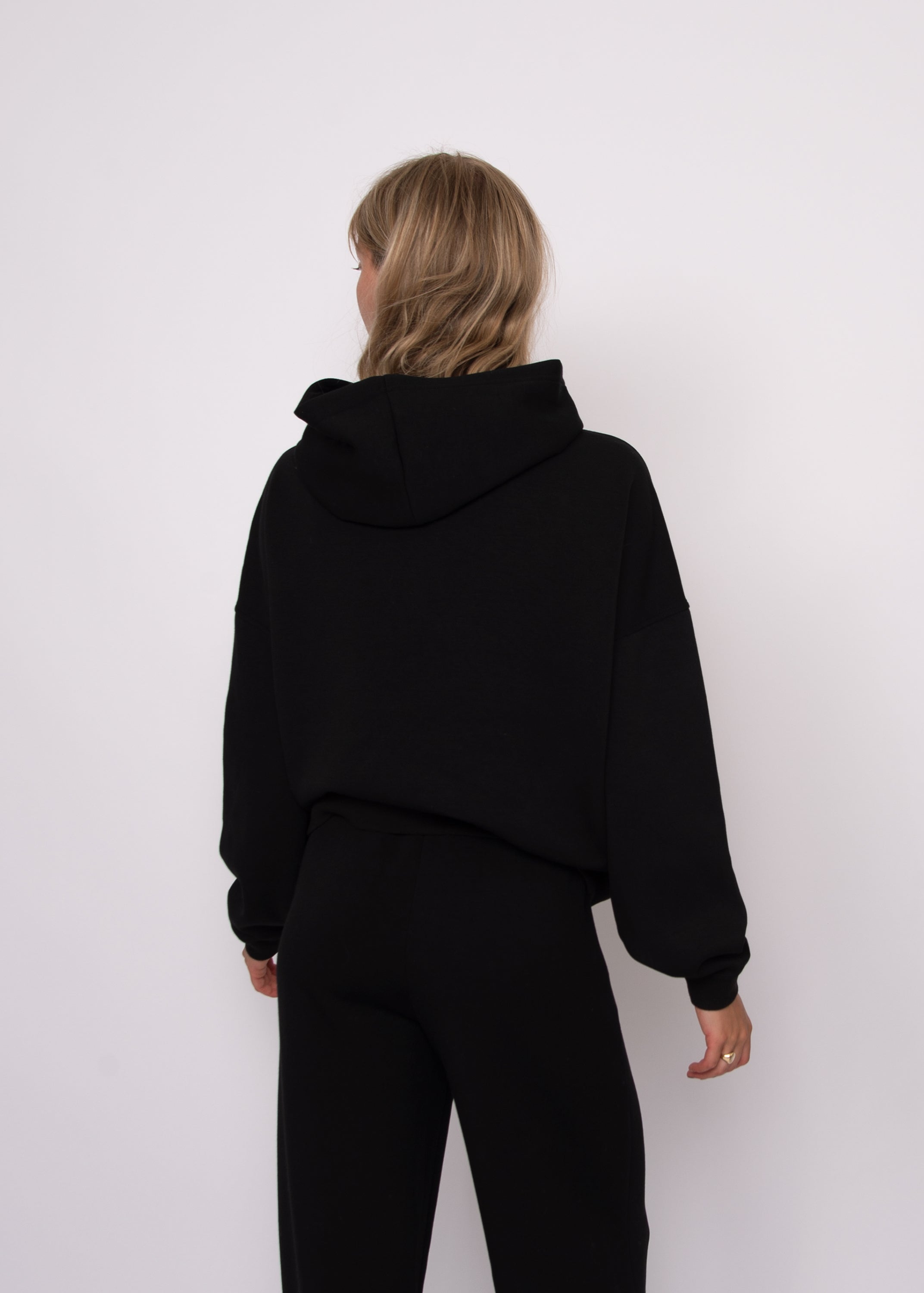 HALANA SOFT KNIT HOODIE - BLACK
