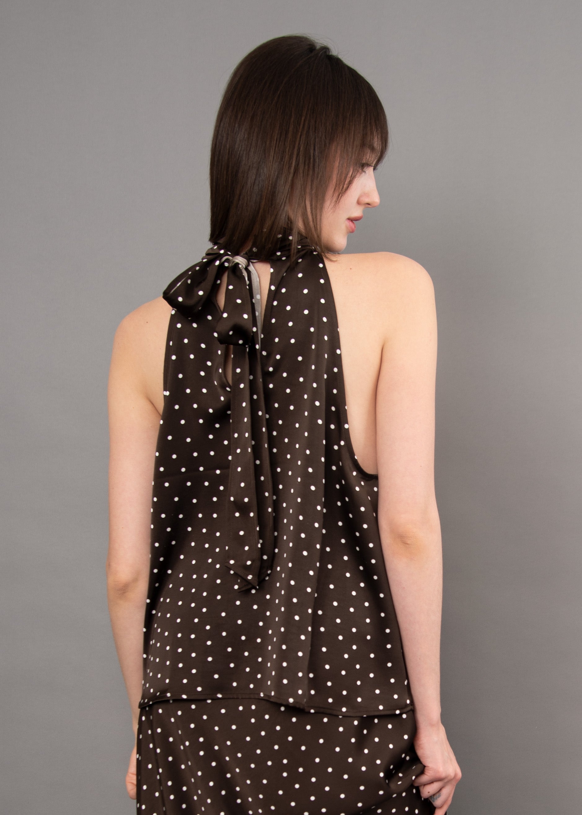 LYSELL SATIN HALTER TOP - BROWN POLKA