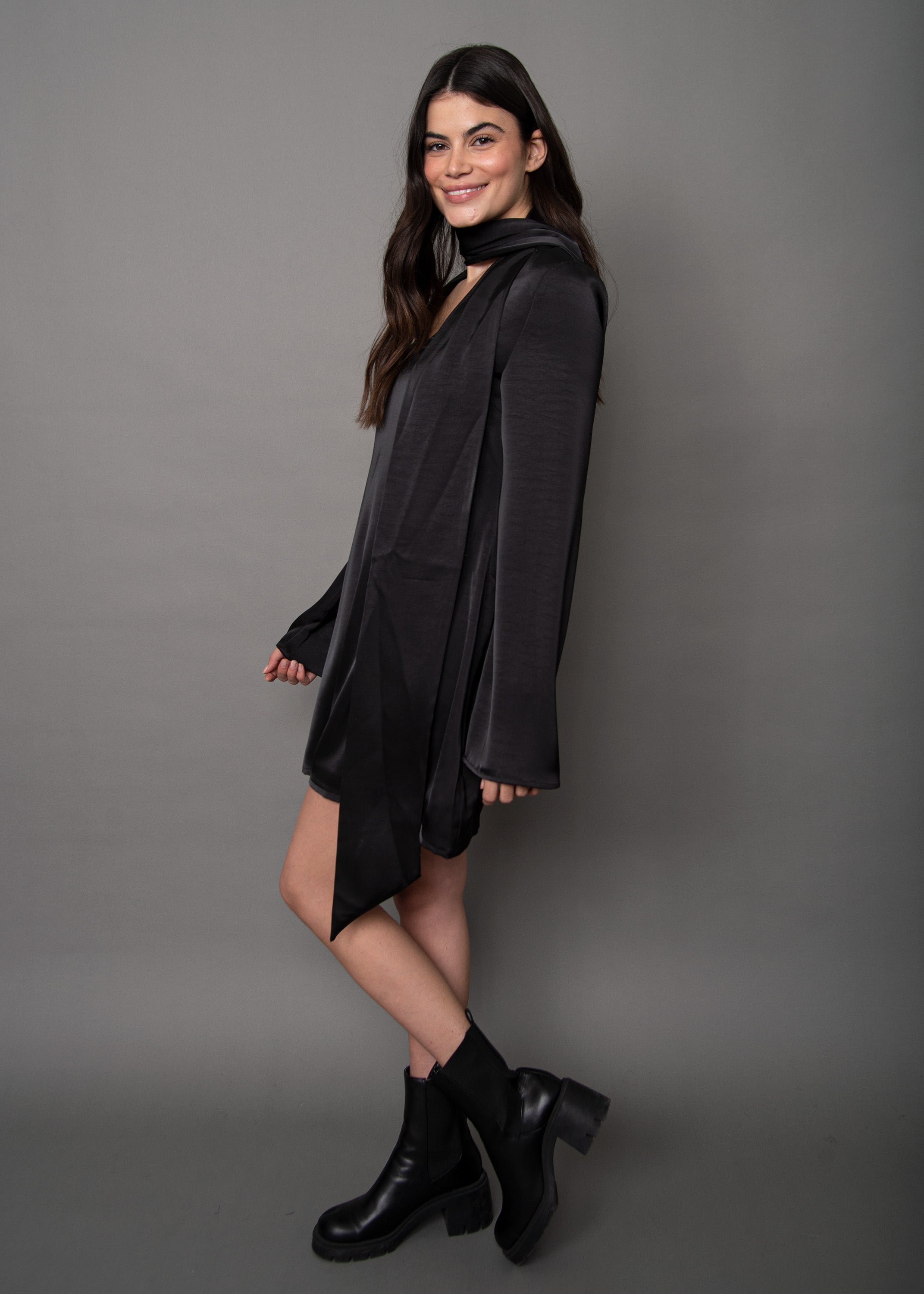HEIZE SATIN MINI DRESS