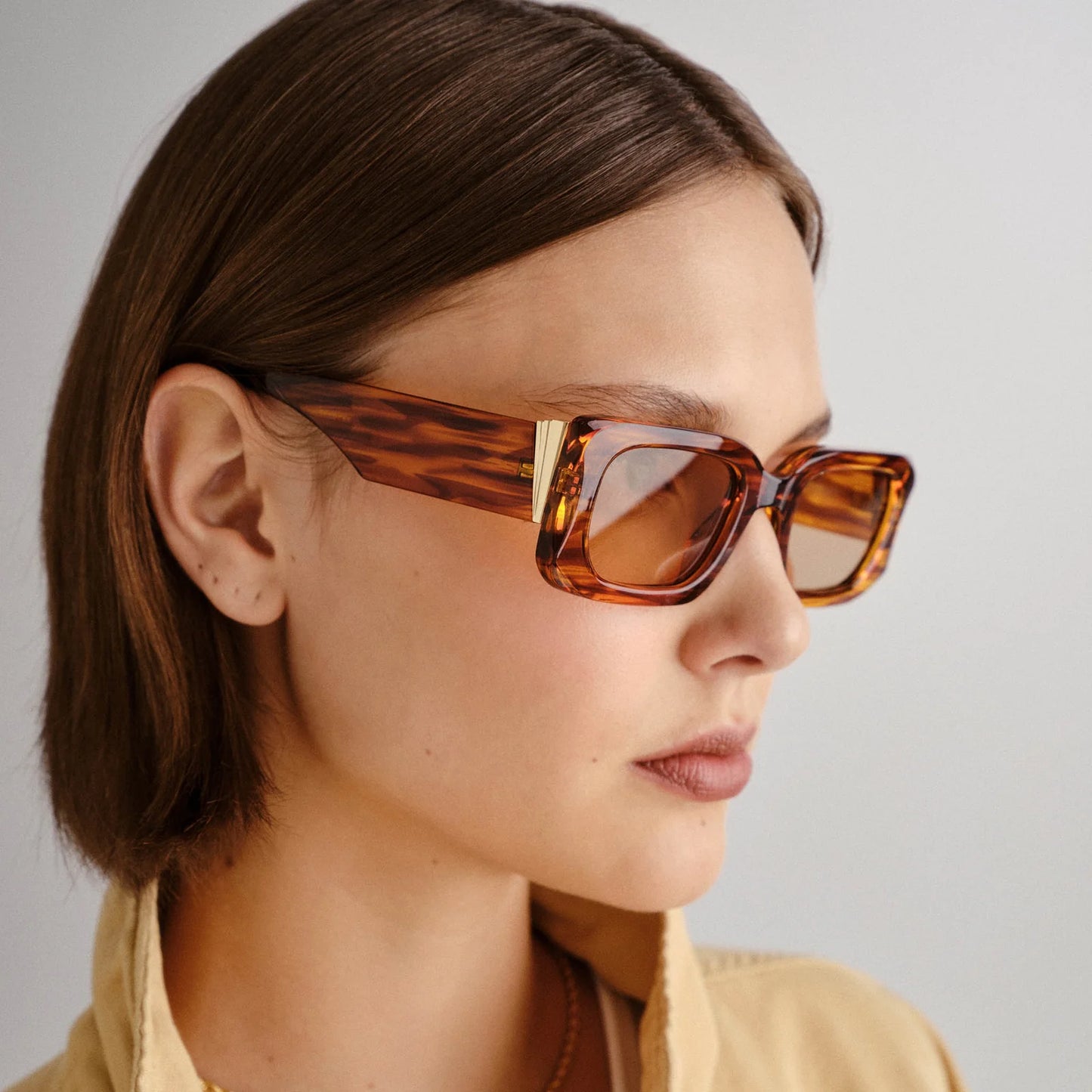 RIPPLED REBEL SUNGLASSES - WOODSTRIPE