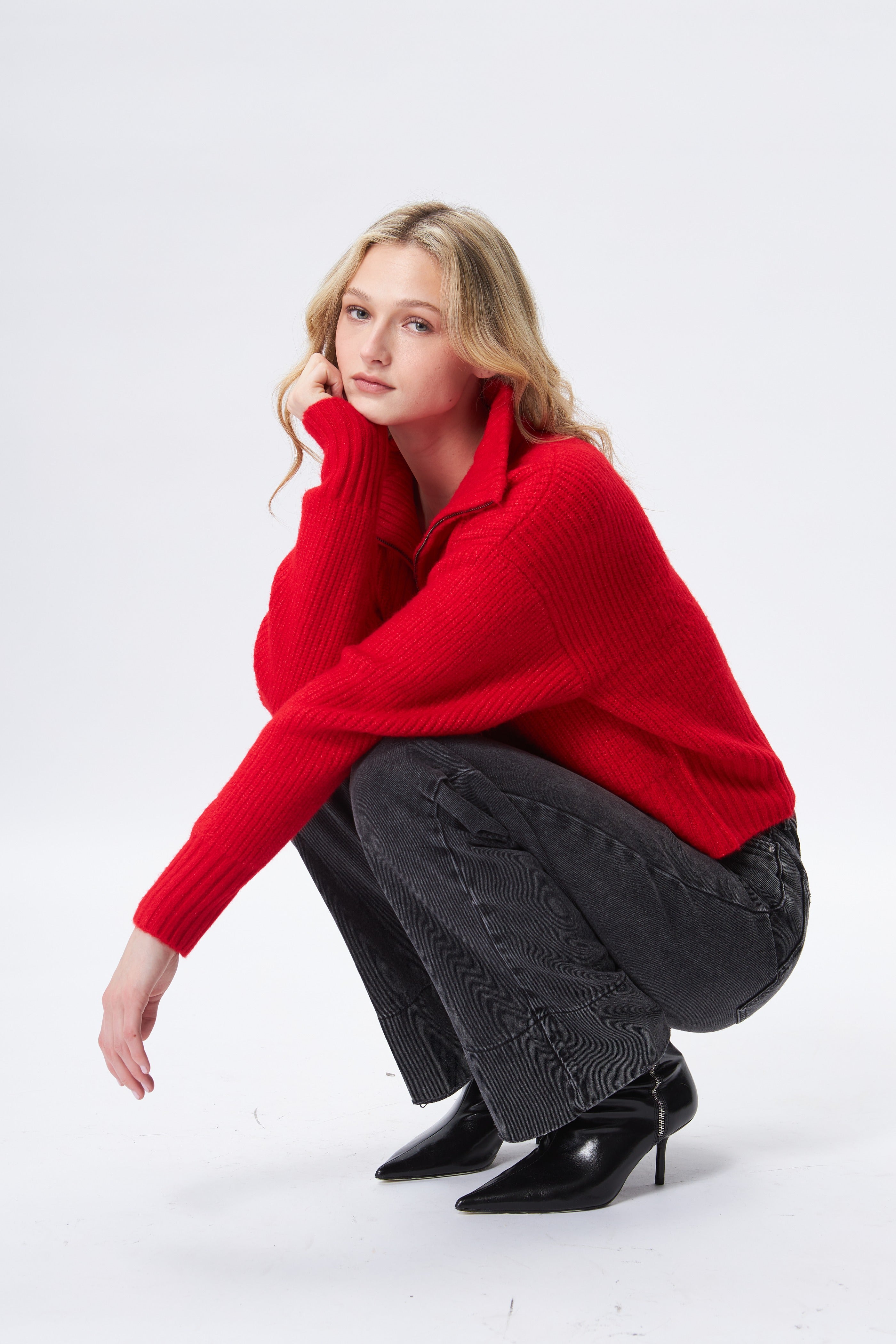ATLAS SWEATER - MARASCHINO