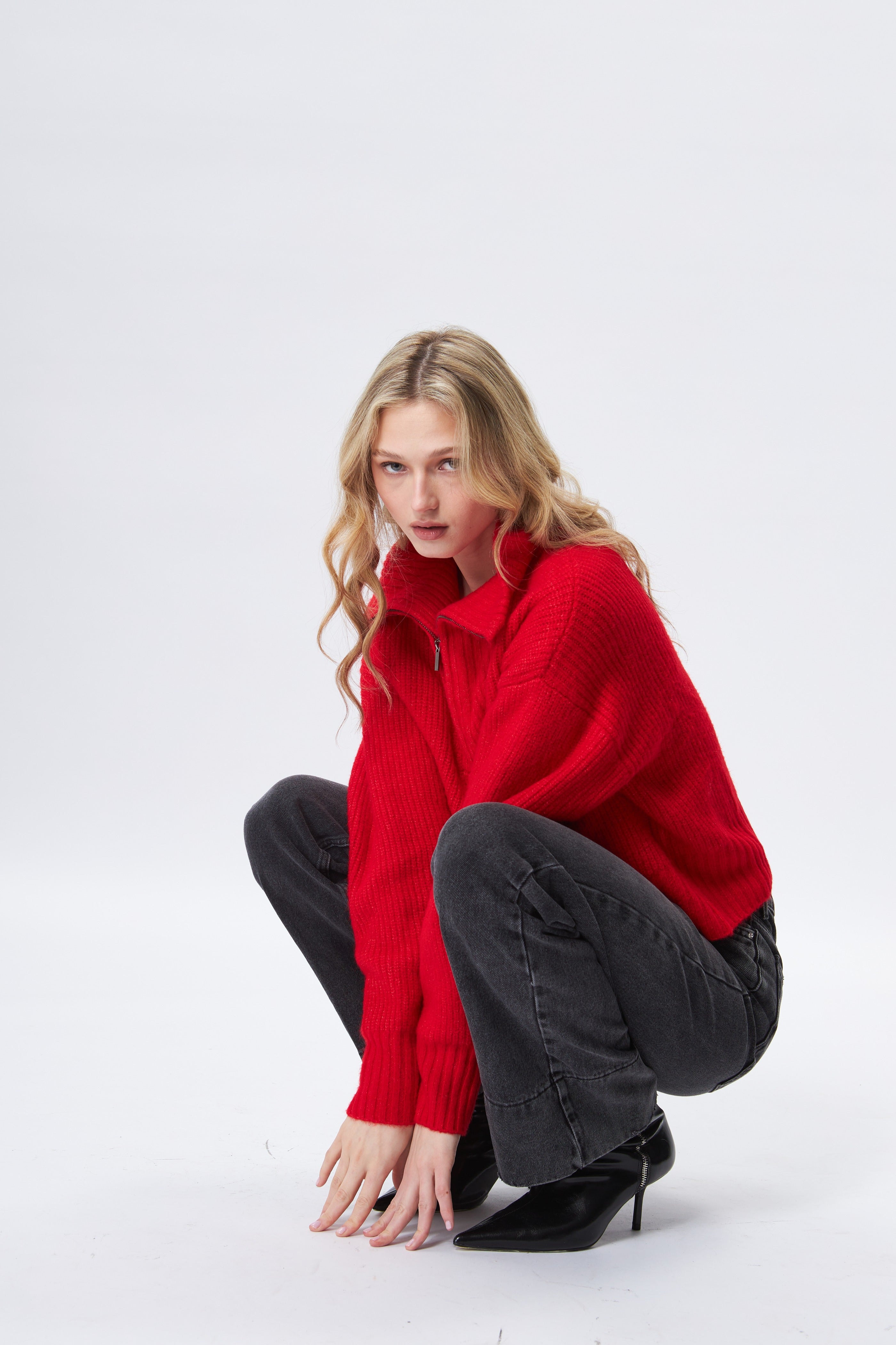 ATLAS SWEATER - MARASCHINO