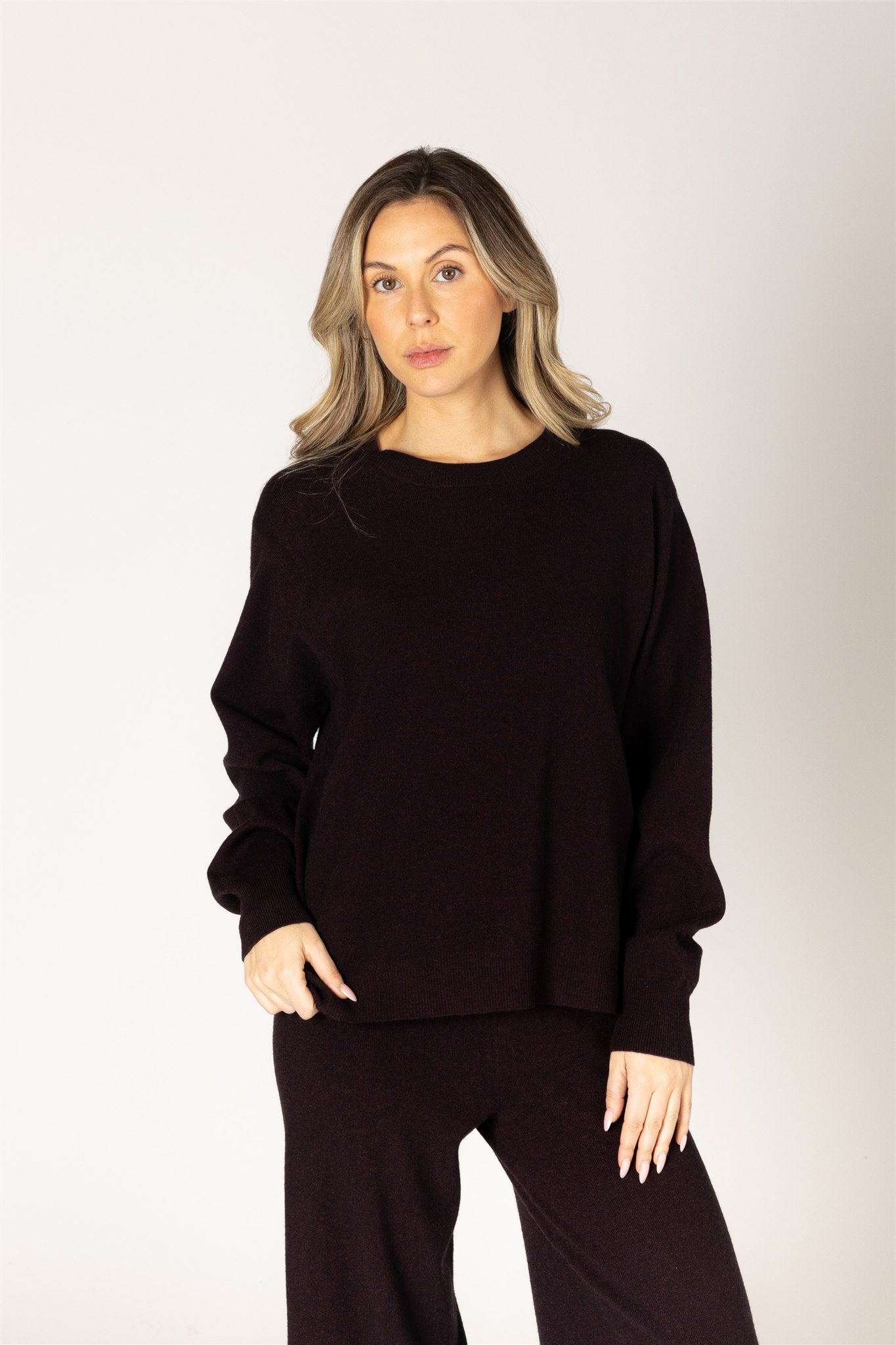 CLARET ESSENTIALS SWEATER - ACAI
