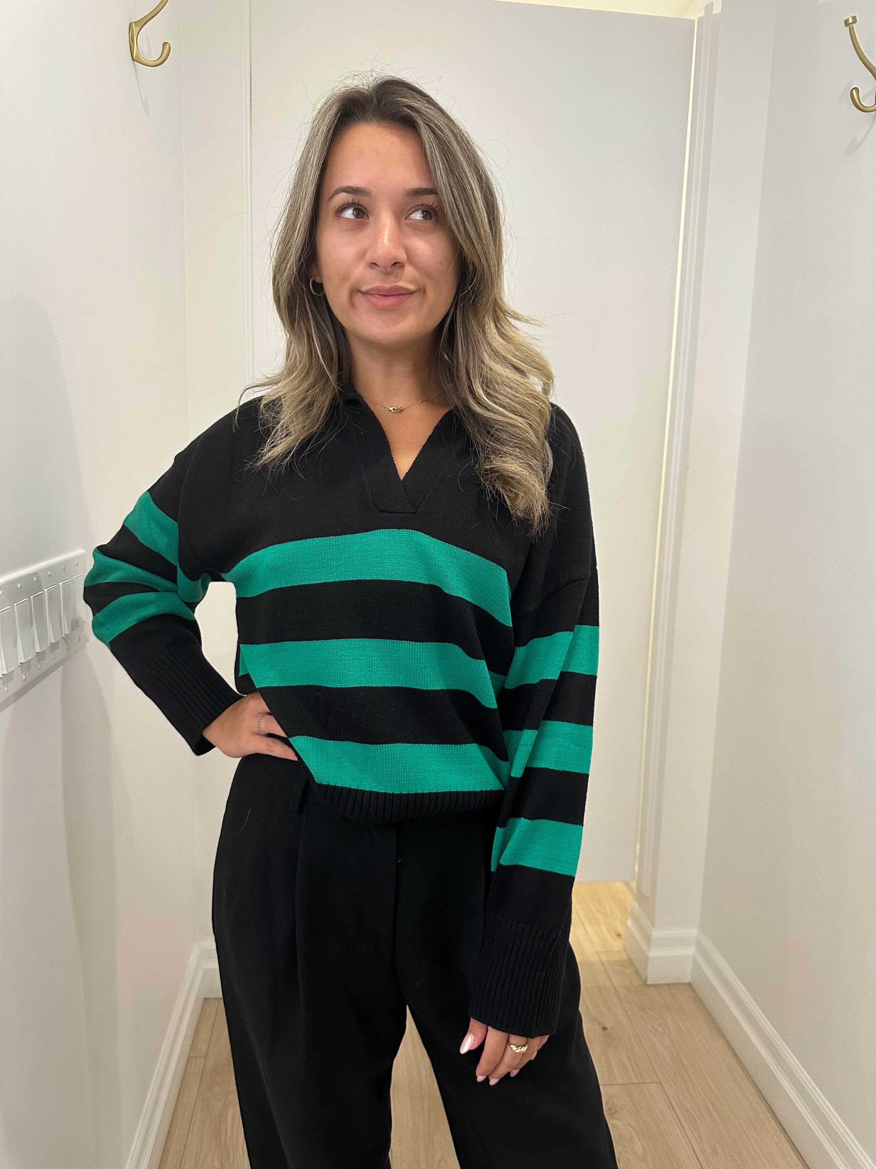 ELAN COLLARED V-NECK SWEATER - BLACK & GREEN STRIPE