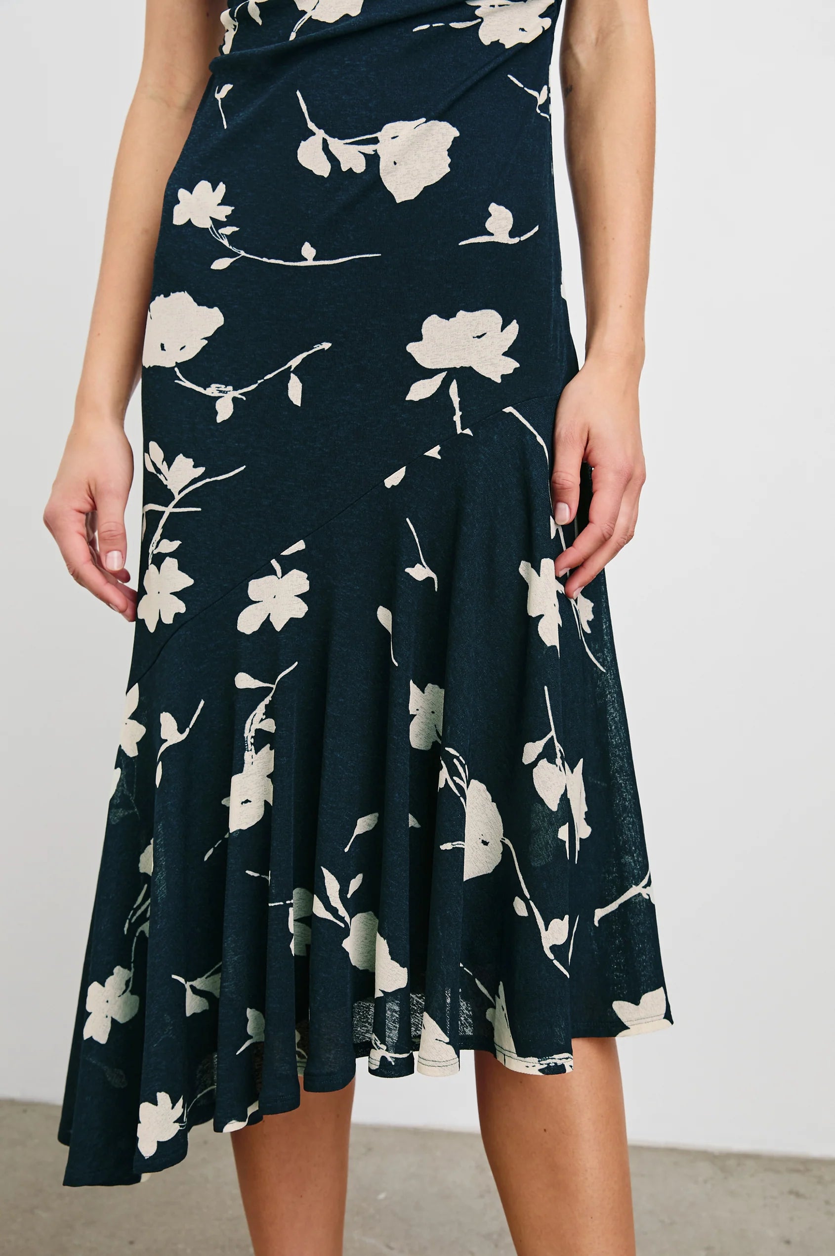 DAIJA DRESS - MIDNIGHT ROSES