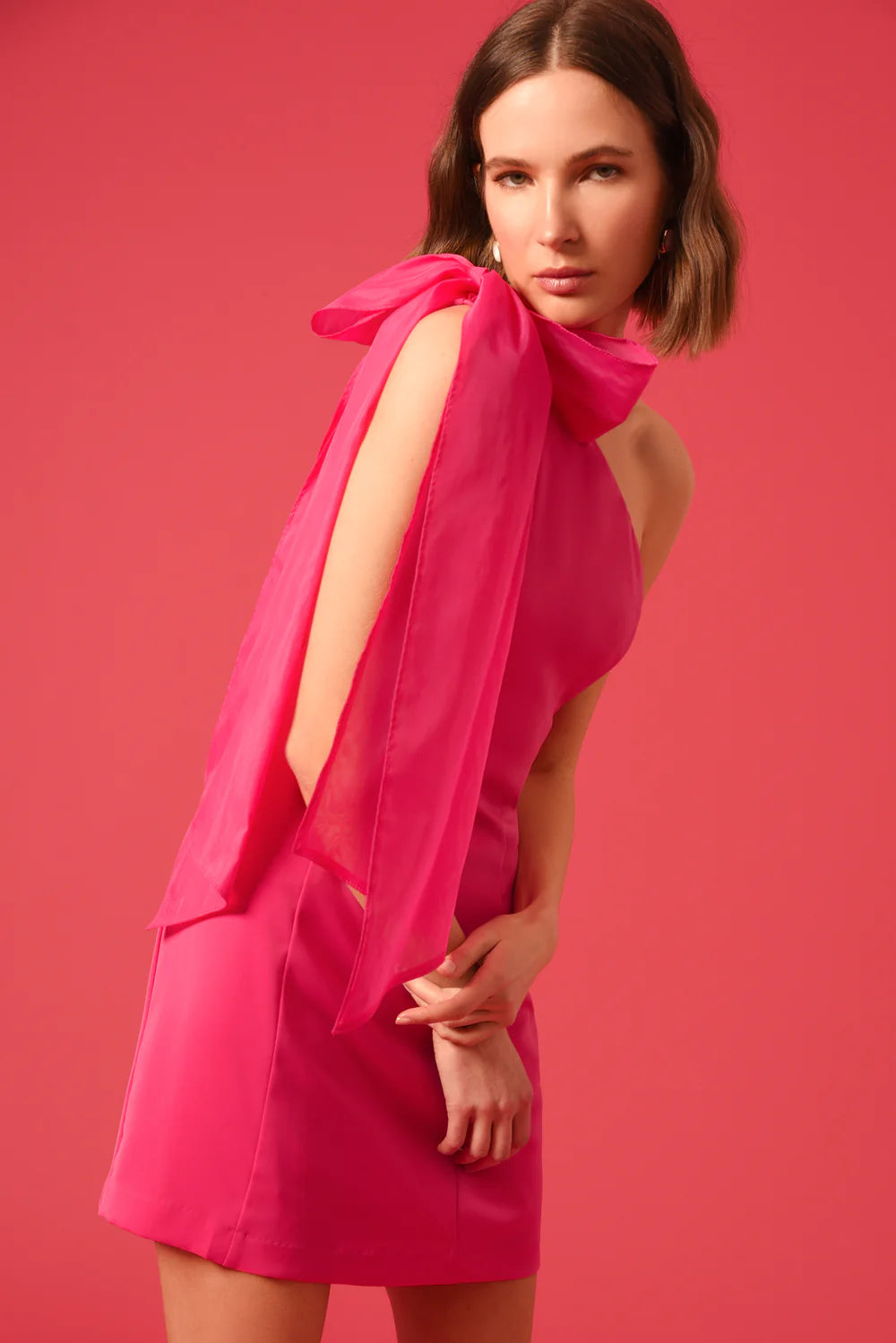 AVERY ONE SHOULDER TIE MINI DRESS - MAGENTA