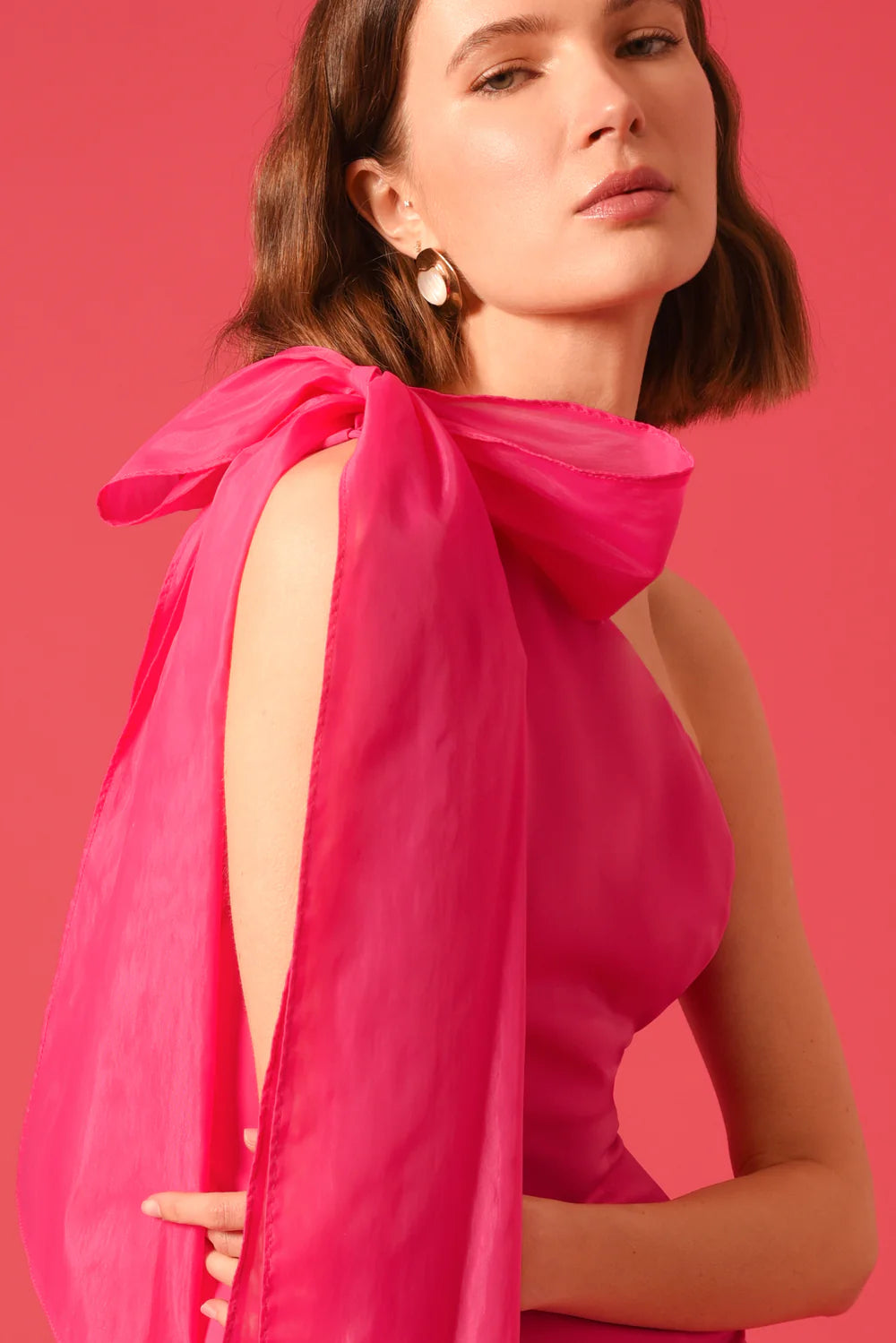 AVERY ONE SHOULDER TIE MINI DRESS - MAGENTA