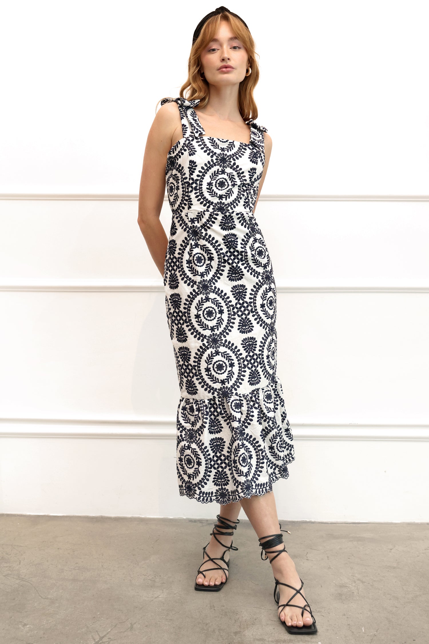 LAYLA EMBROIDERED MIDI DRESS