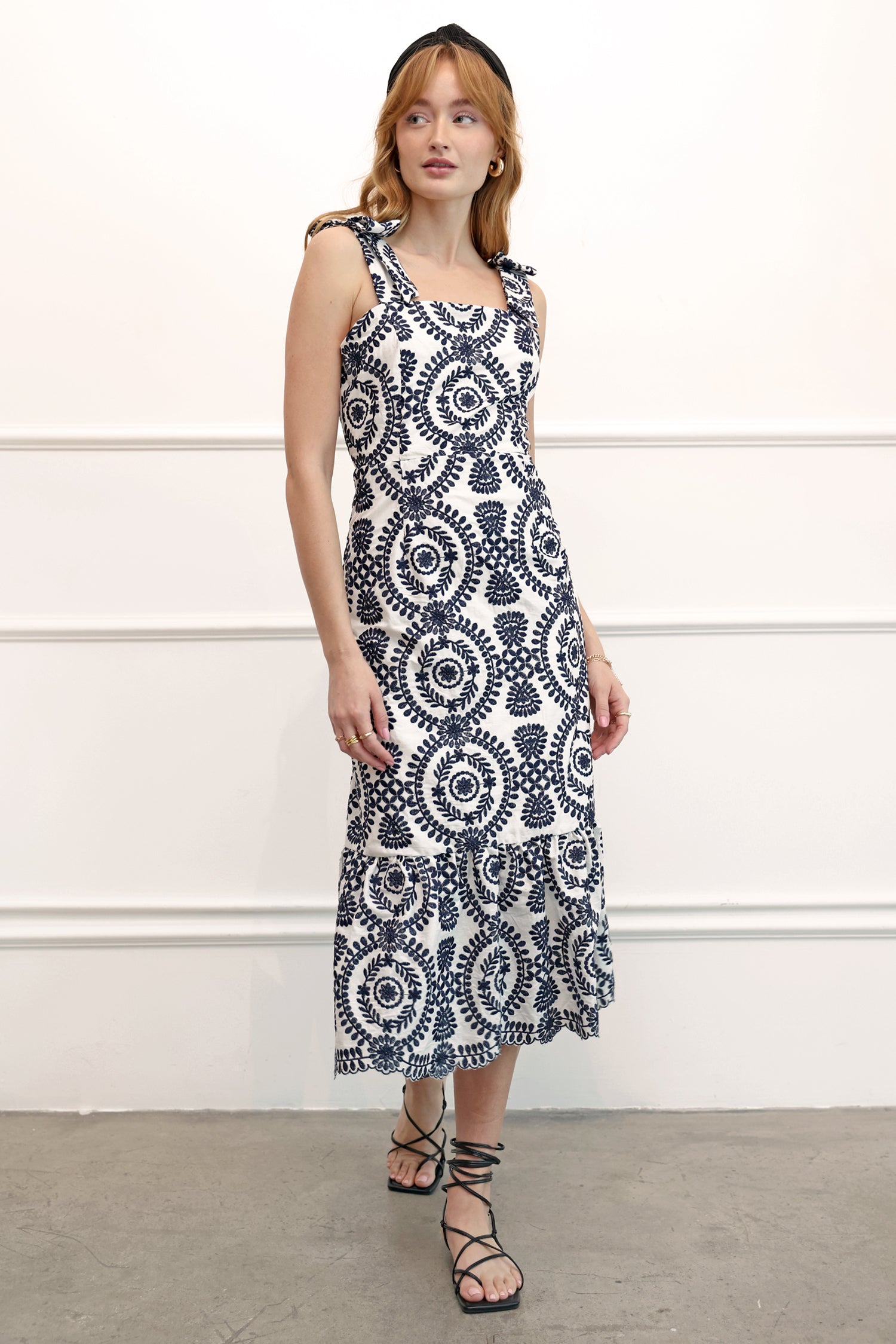 LAYLA EMBROIDERED MIDI DRESS