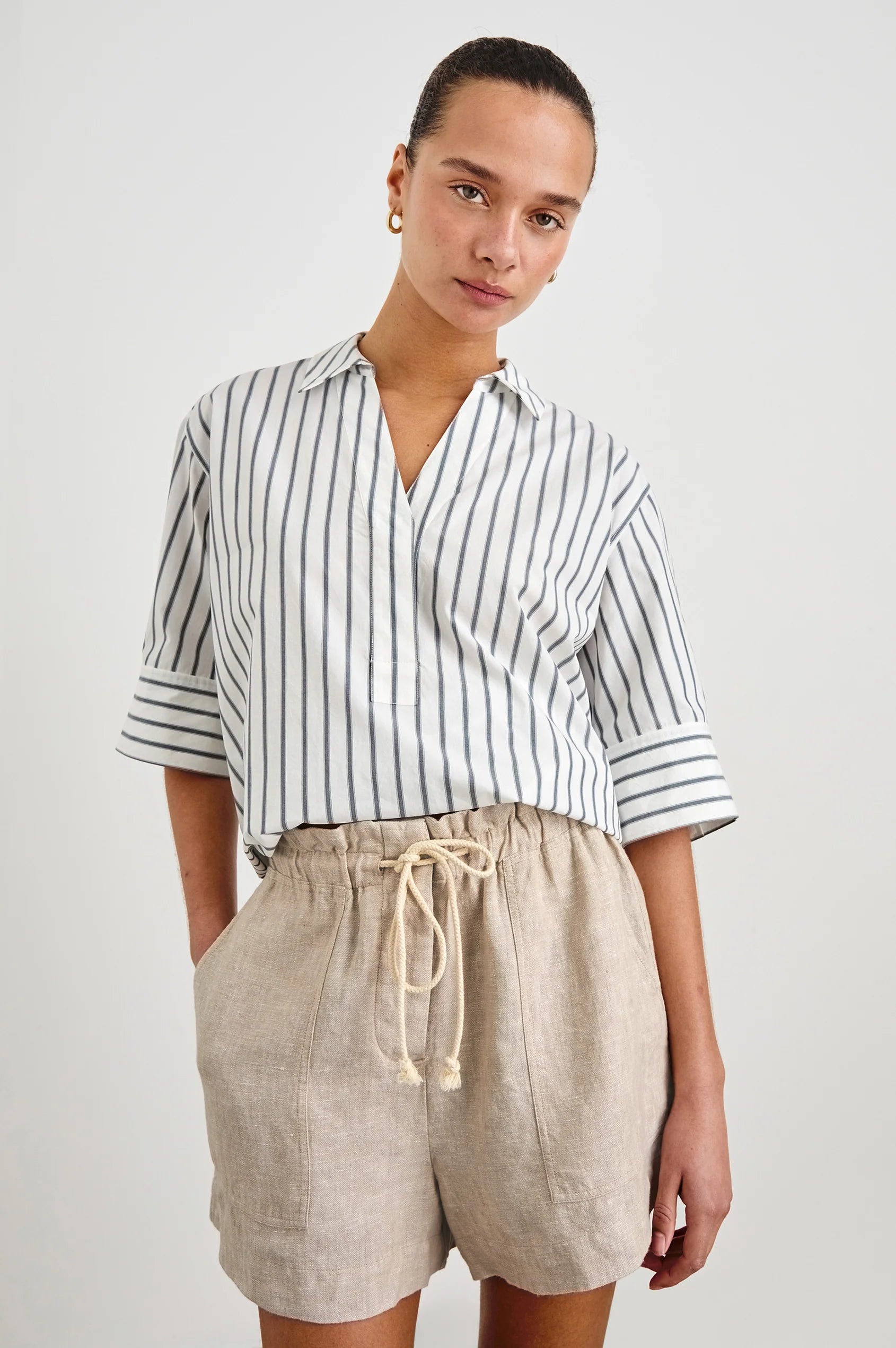 FOSTER SHORT - HEATHERED FLAX