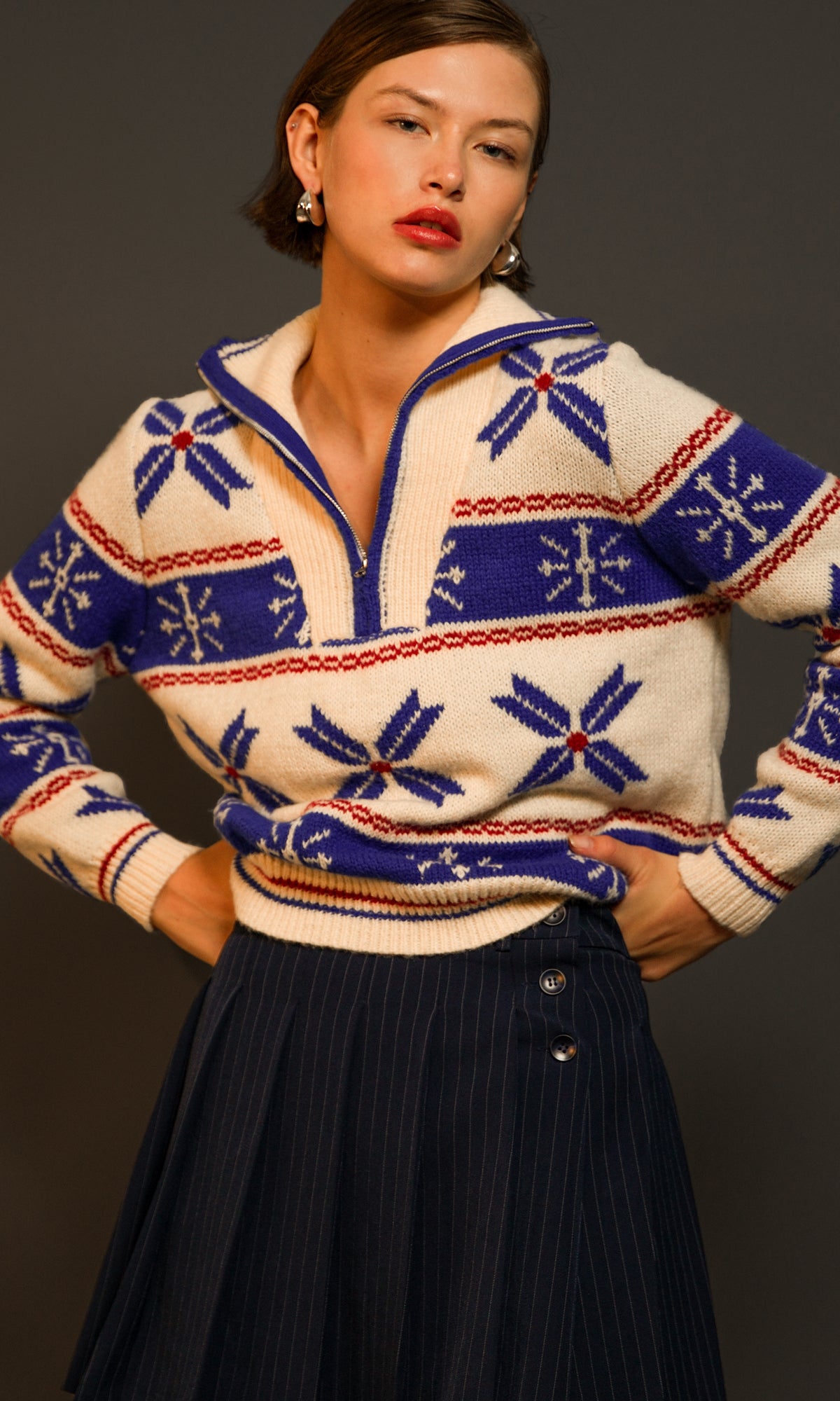 NIXIE SWEATER