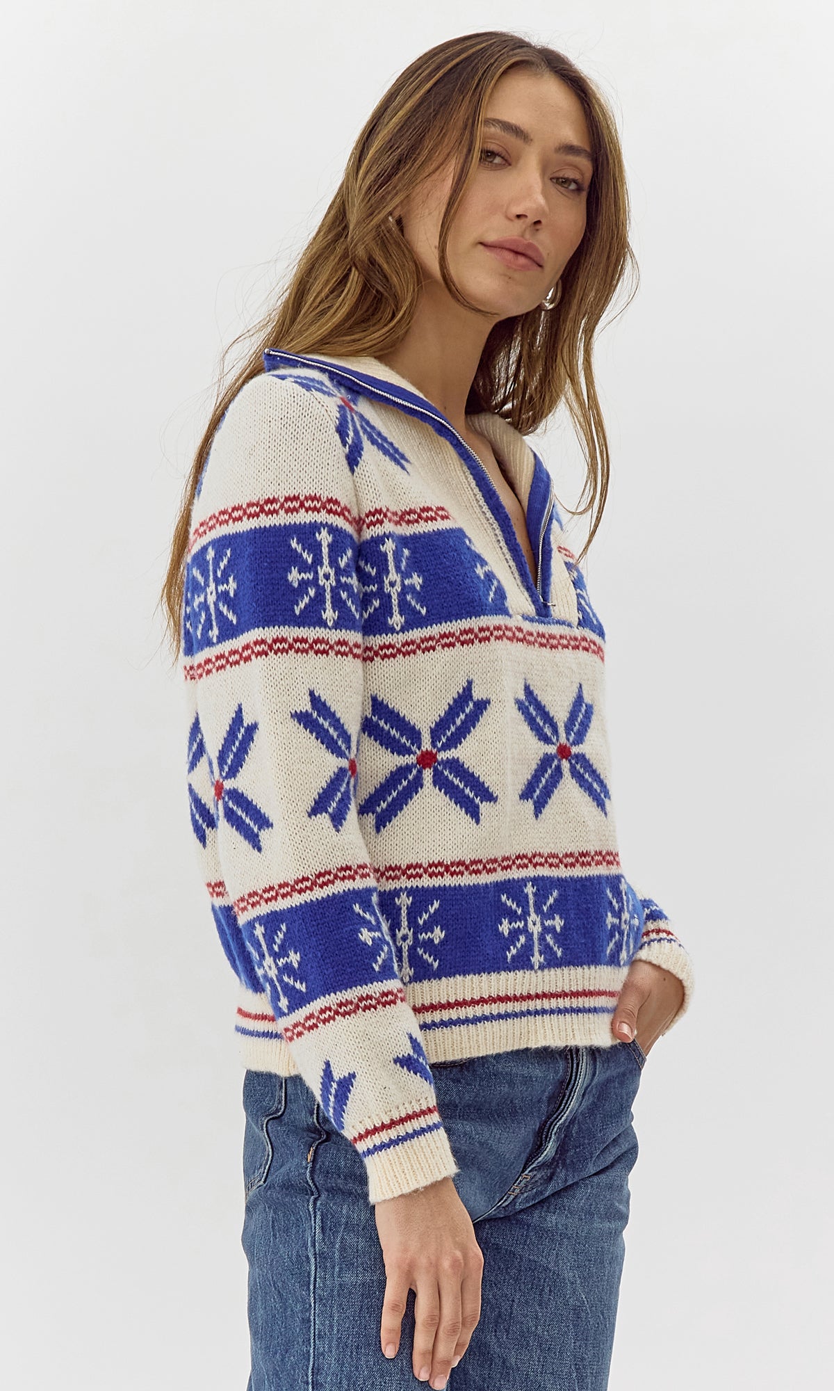 NIXIE SWEATER