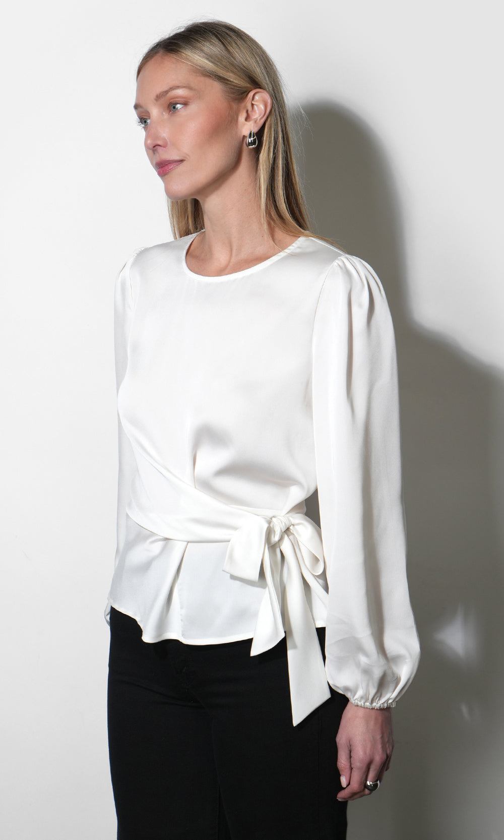 LOLA SIDE TIE BLOUSE