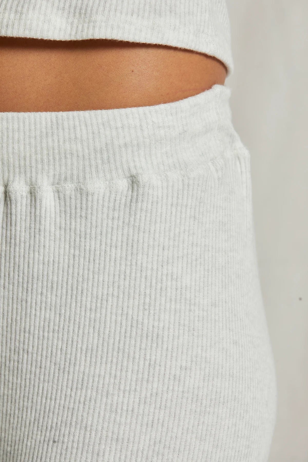 LEANN RIBBED STRAIGHT LEG PANT - HEATHER ASH
