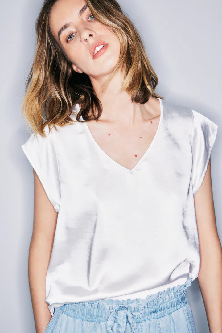 LUVITA SATIN TOP