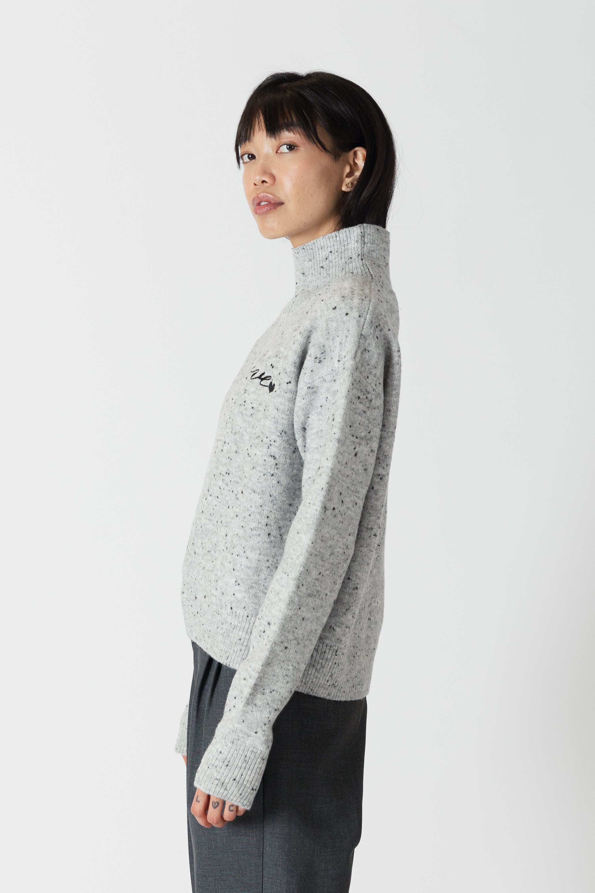 MACY LOVE SWEATER