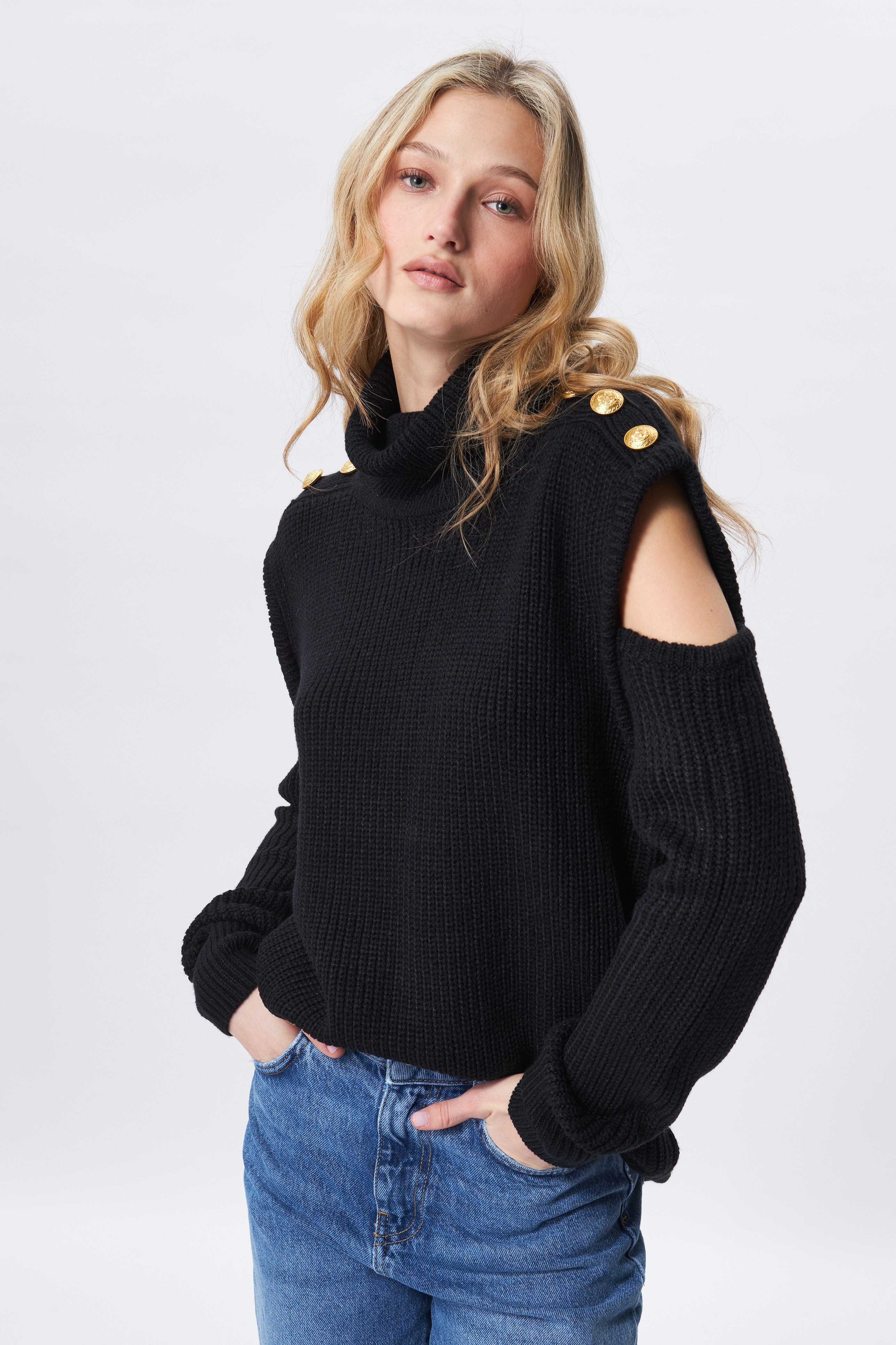 NYLE SWEATER - CAVIAR