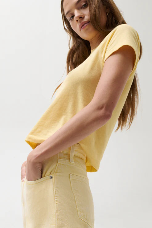 SAIGE HIGH RISE SHORT - YELLOW