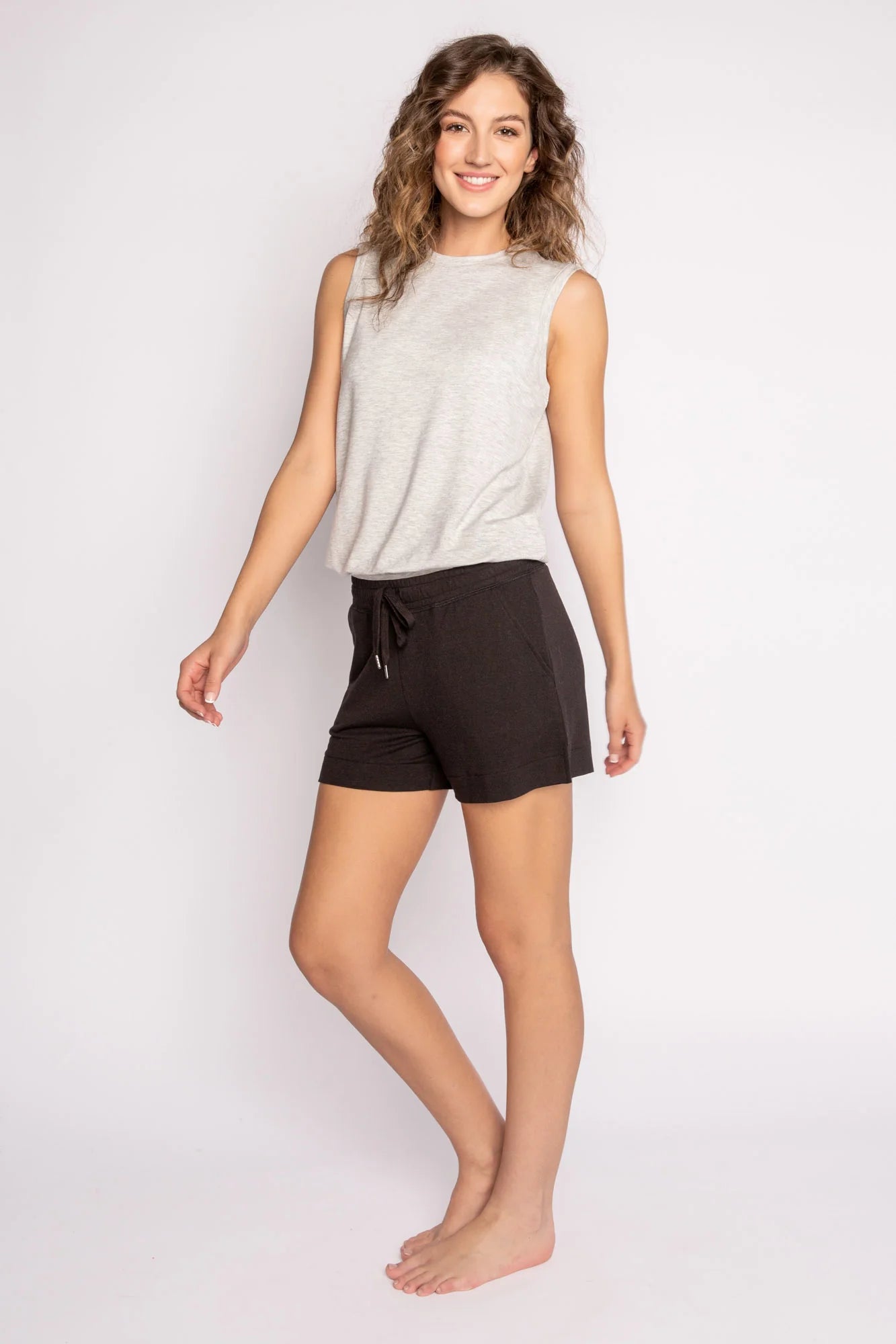 JAMMIE ESSENTIALS - SHORT (BLACK)