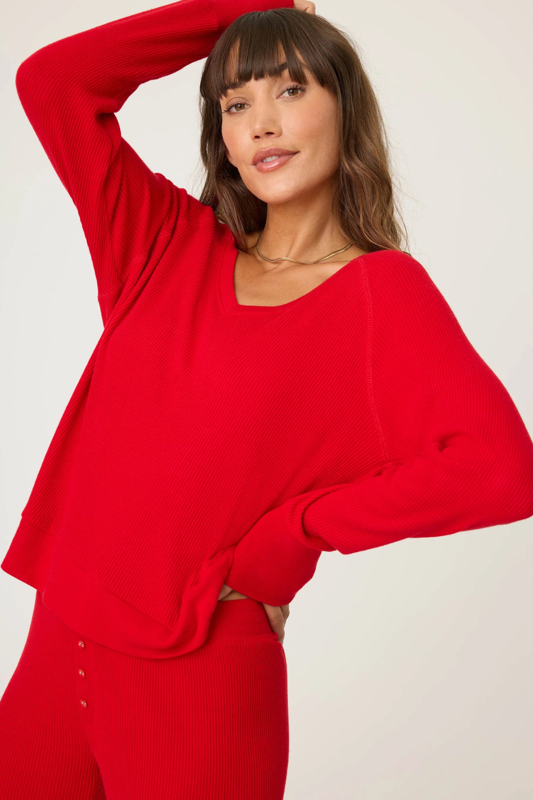 TEXTURED ESSENTIALS - LONG SLEEVE TOP