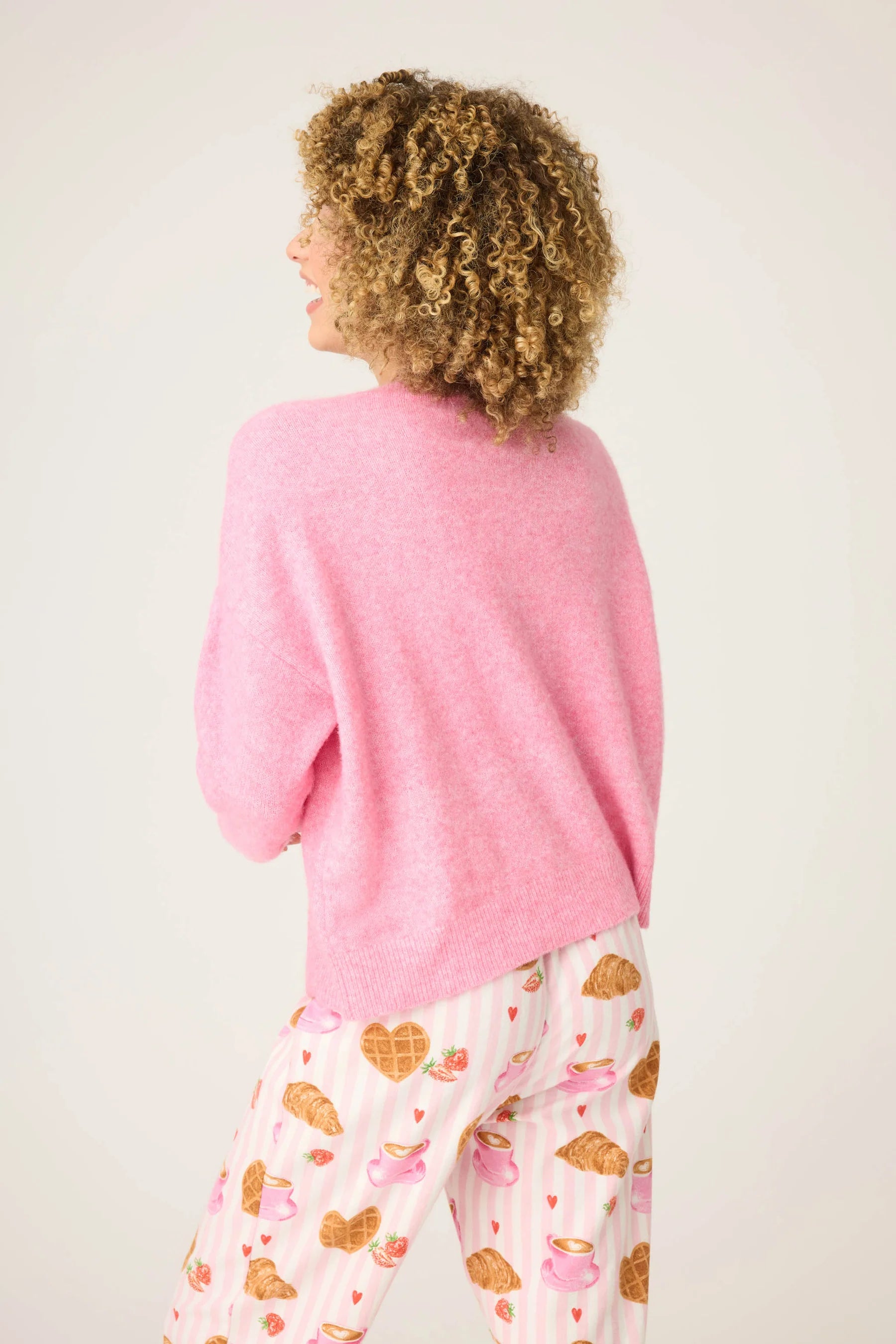 CAFE ET CROISSANTS SWEATER