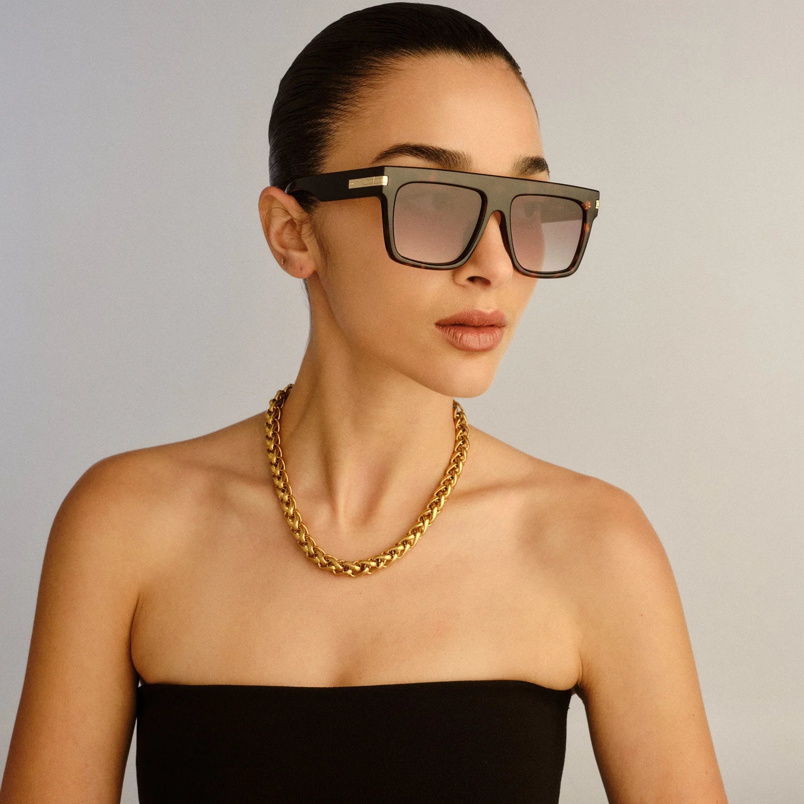 OFFSIDE + SUNGLASSES - TORT