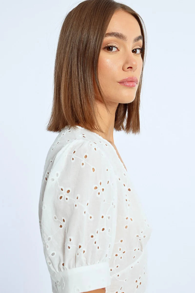 BALLOON SLEEVE EMBROIDERED TOP