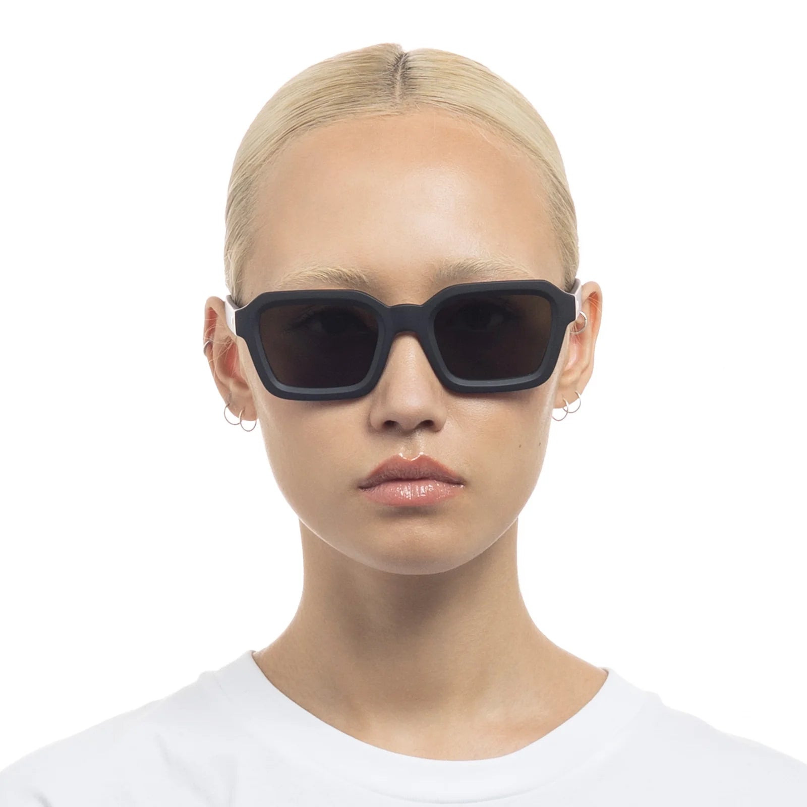 IMPOSSIBLE SUNGLASSES - MATTE BLACK