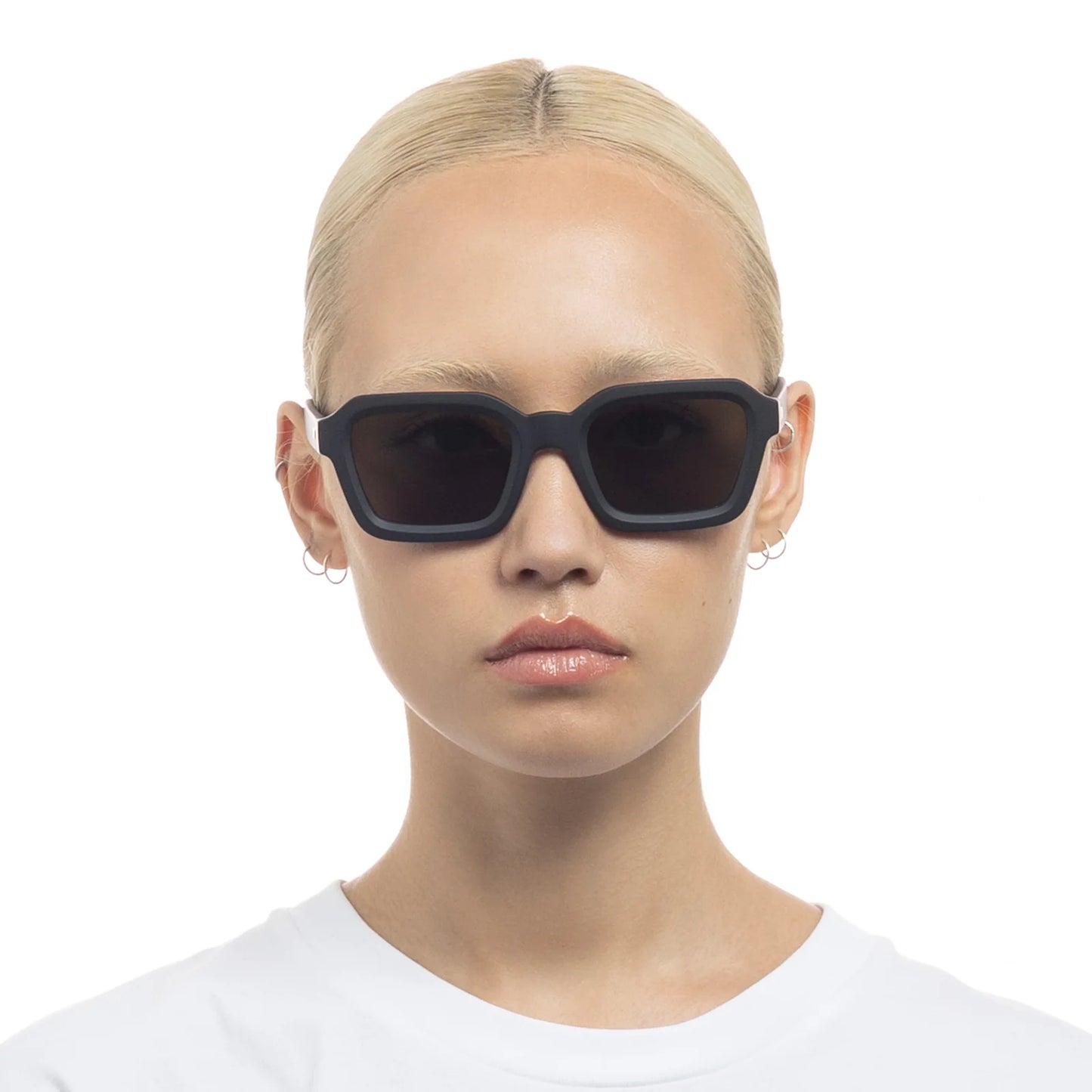 IMPOSSIBLE SUNGLASSES - MATTE BLACK